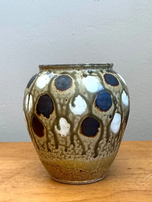 Vintage Handcrafted Polka Dot Ceramic Vase — additional photo 4