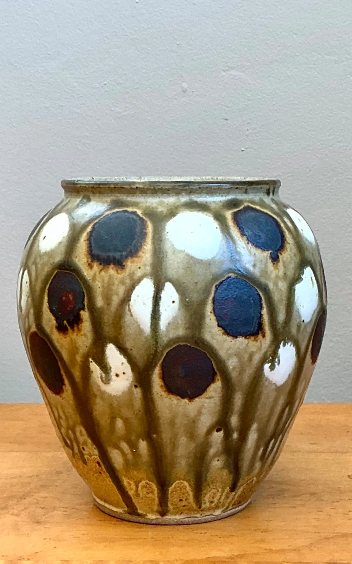 Vintage Handcrafted Polka Dot Ceramic Vase — additional photo 6