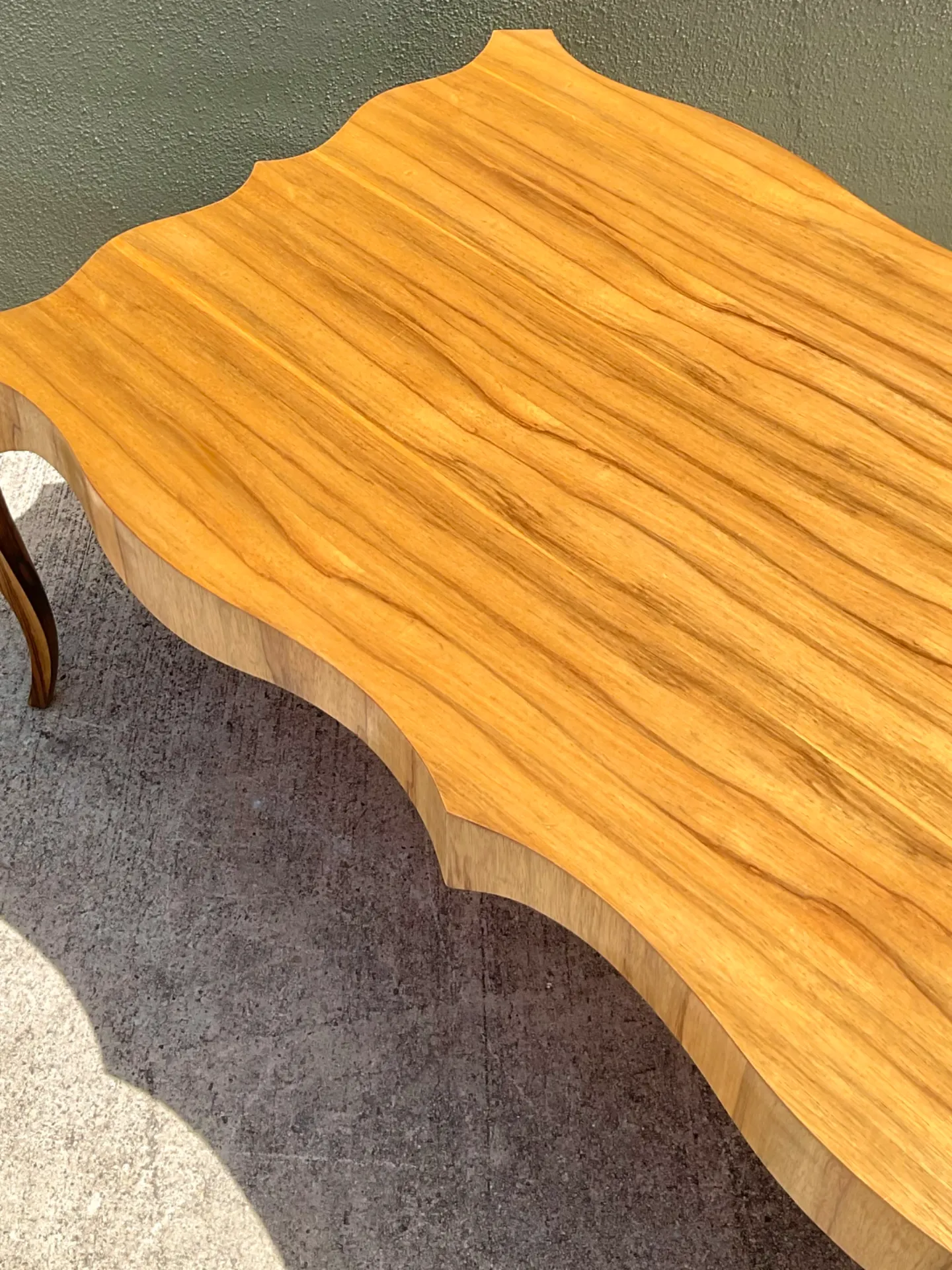 Vintage Keno Bros For Theodore Alexander Scalloped Edge Coffee Table — additional photo 1