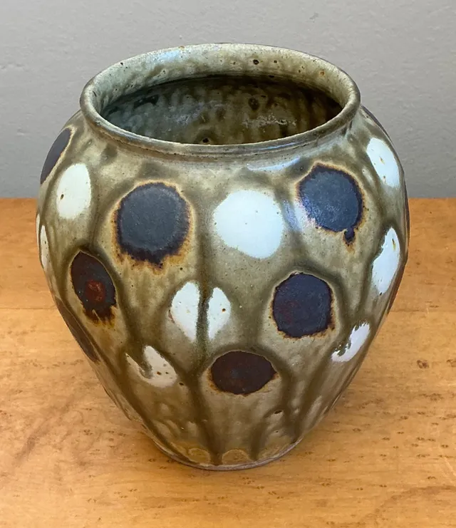 Vintage Handcrafted Polka Dot Ceramic Vase — additional photo 3