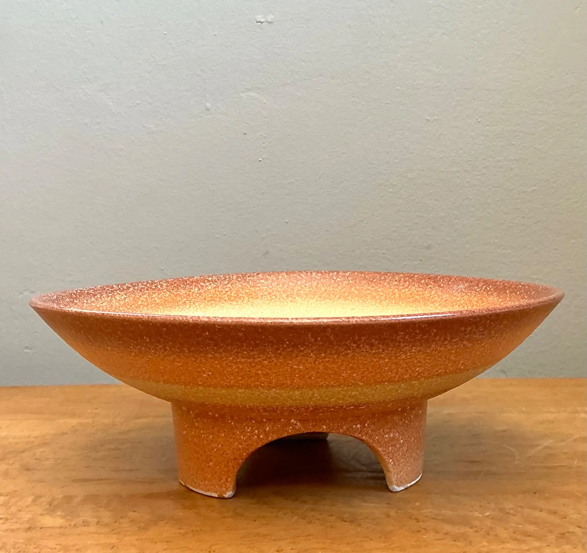 Vintage MCM Textured Ceramic Bowl — additional photo 3