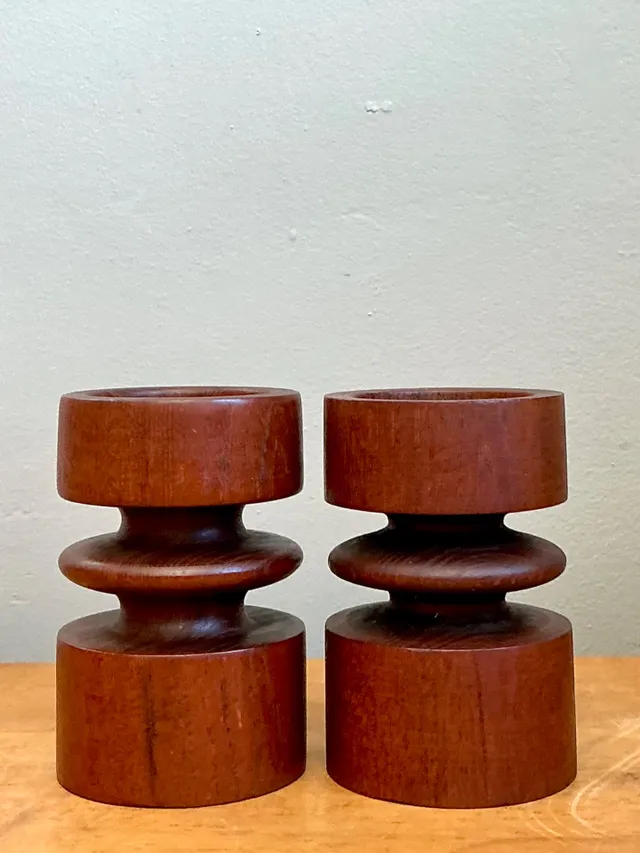 Vintage Mid-Century Modern Wood Candle Holders - A Pair — additional photo 4