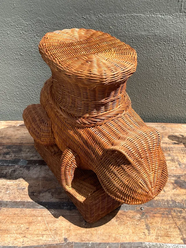 Vintage Woven Rattan Frog Table — additional photo 2