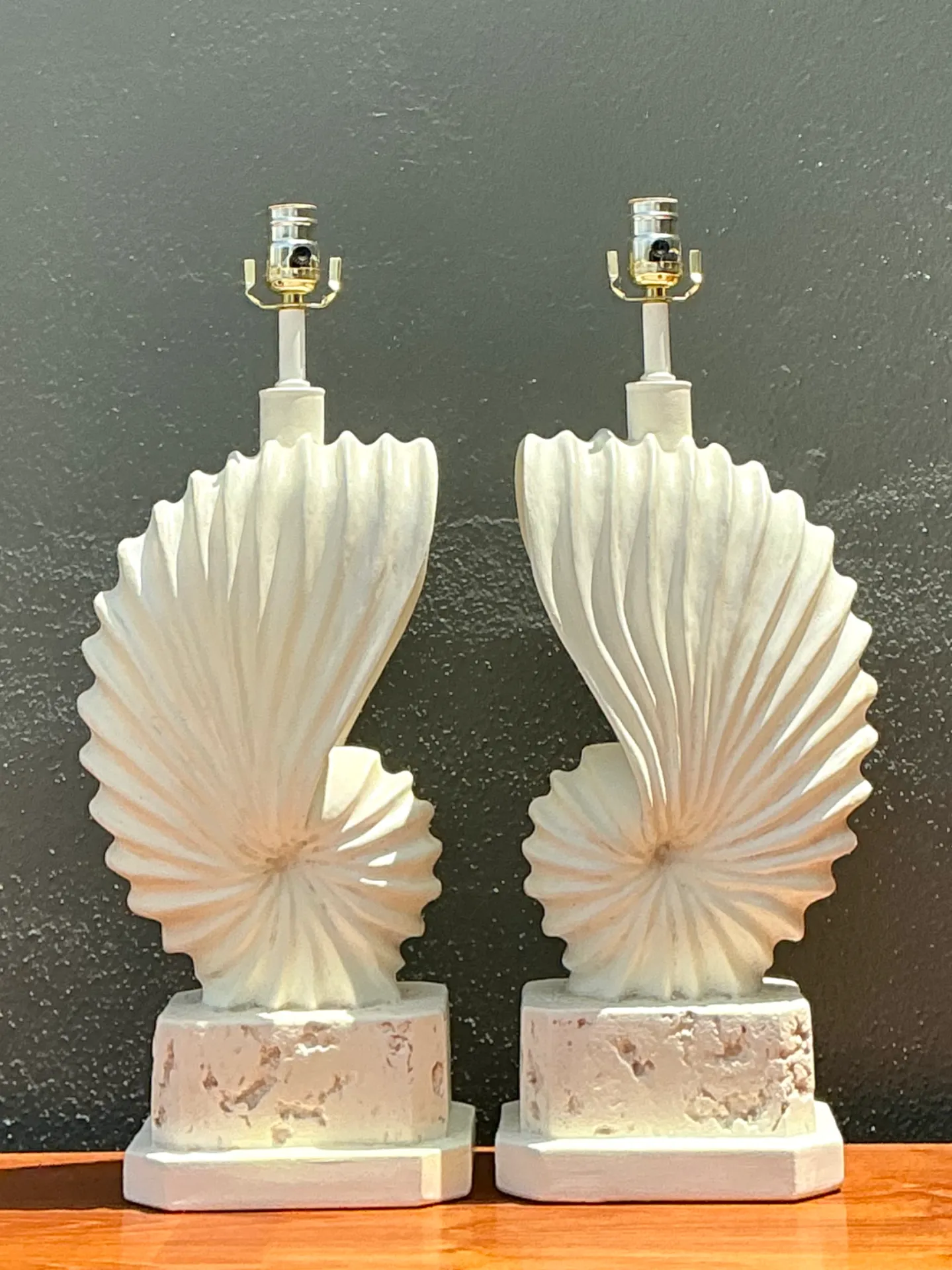 Vintage Plaster Shell Form Table Lamps - Pair — additional photo 8