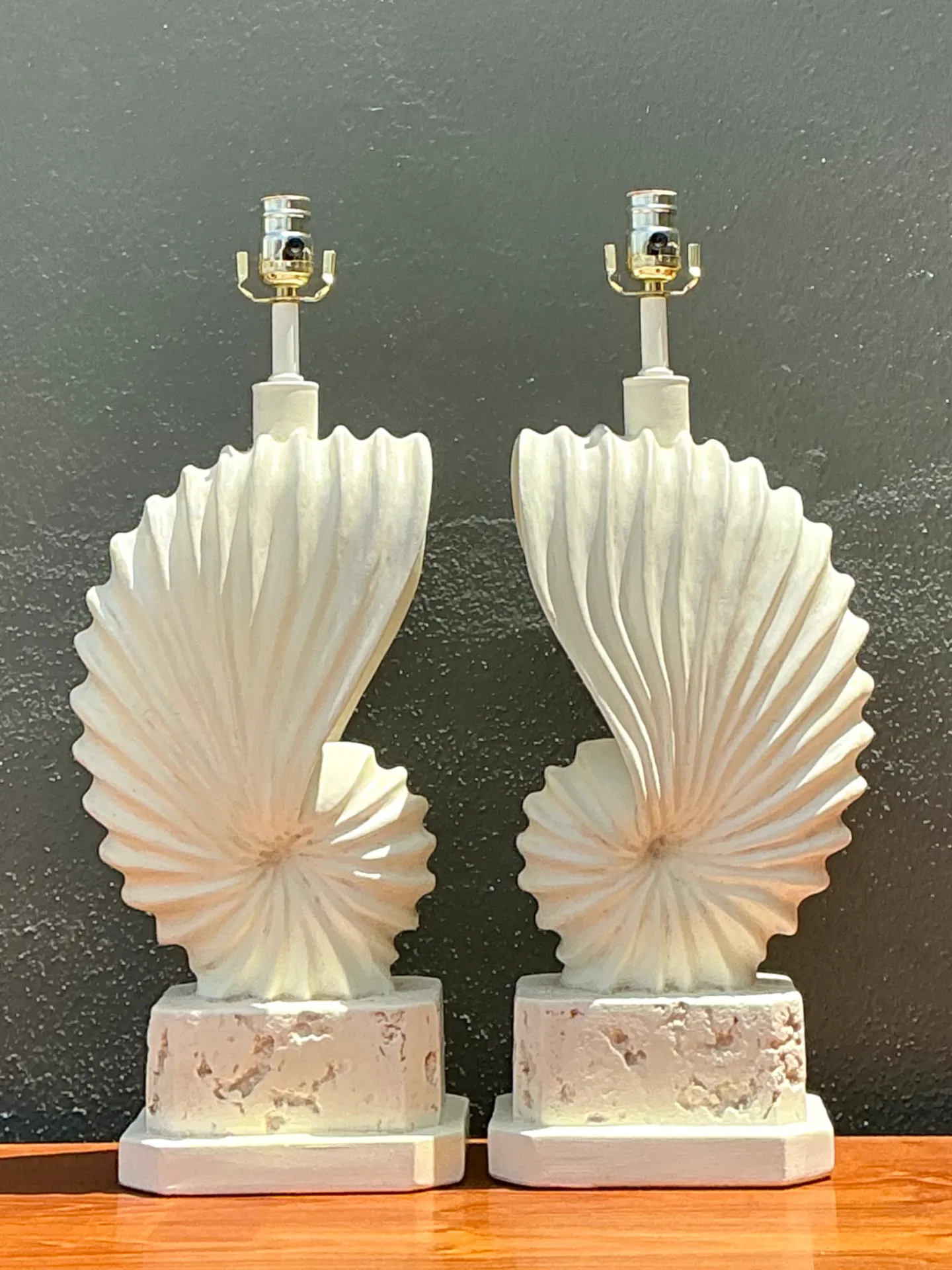 Vintage Plaster Shell Form Table Lamps - Pair — additional photo 2