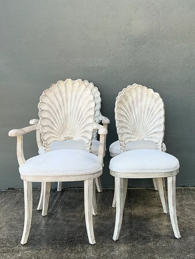 Vintage Carved Wood Shell Back Dining Chairs - Set Of 4 — additional photo 2