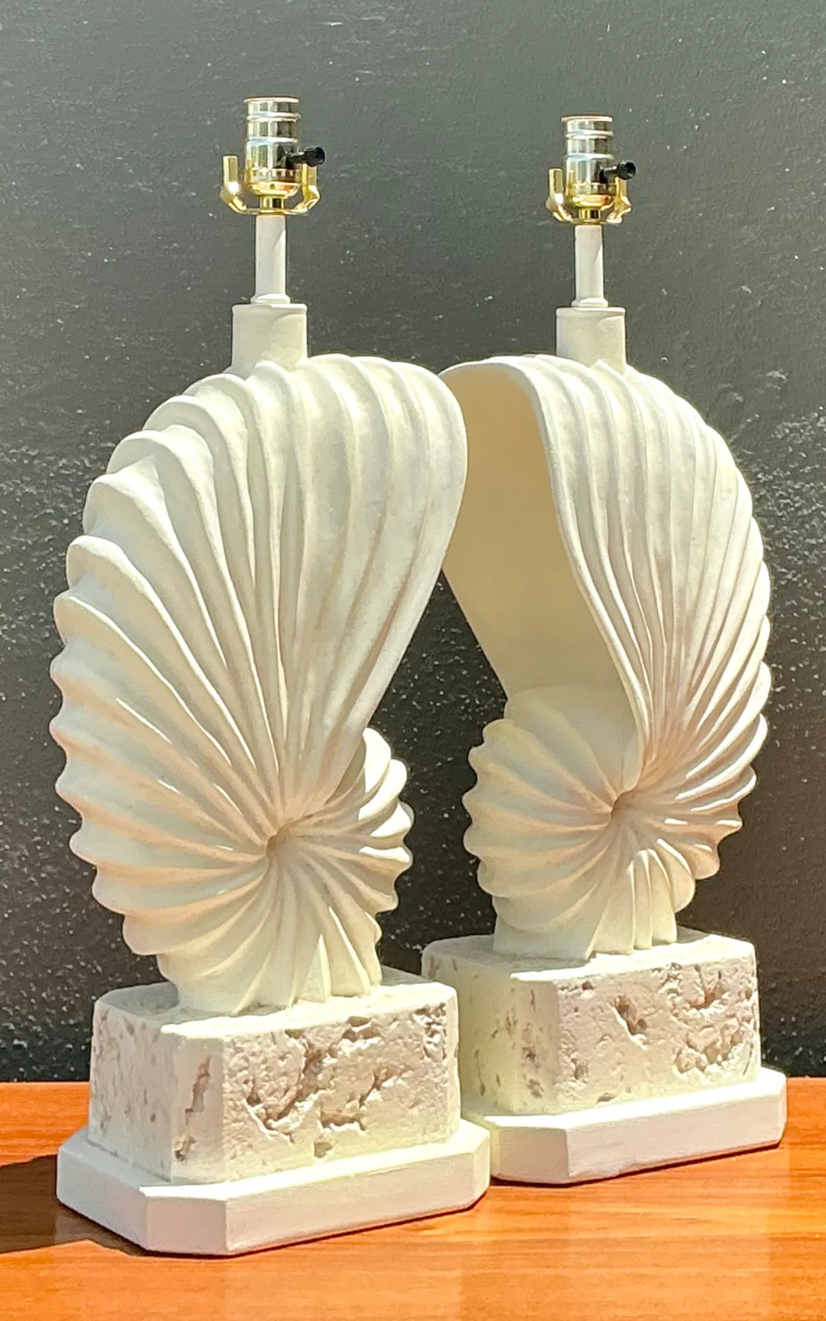 Vintage Plaster Shell Form Table Lamps - Pair — additional photo 4