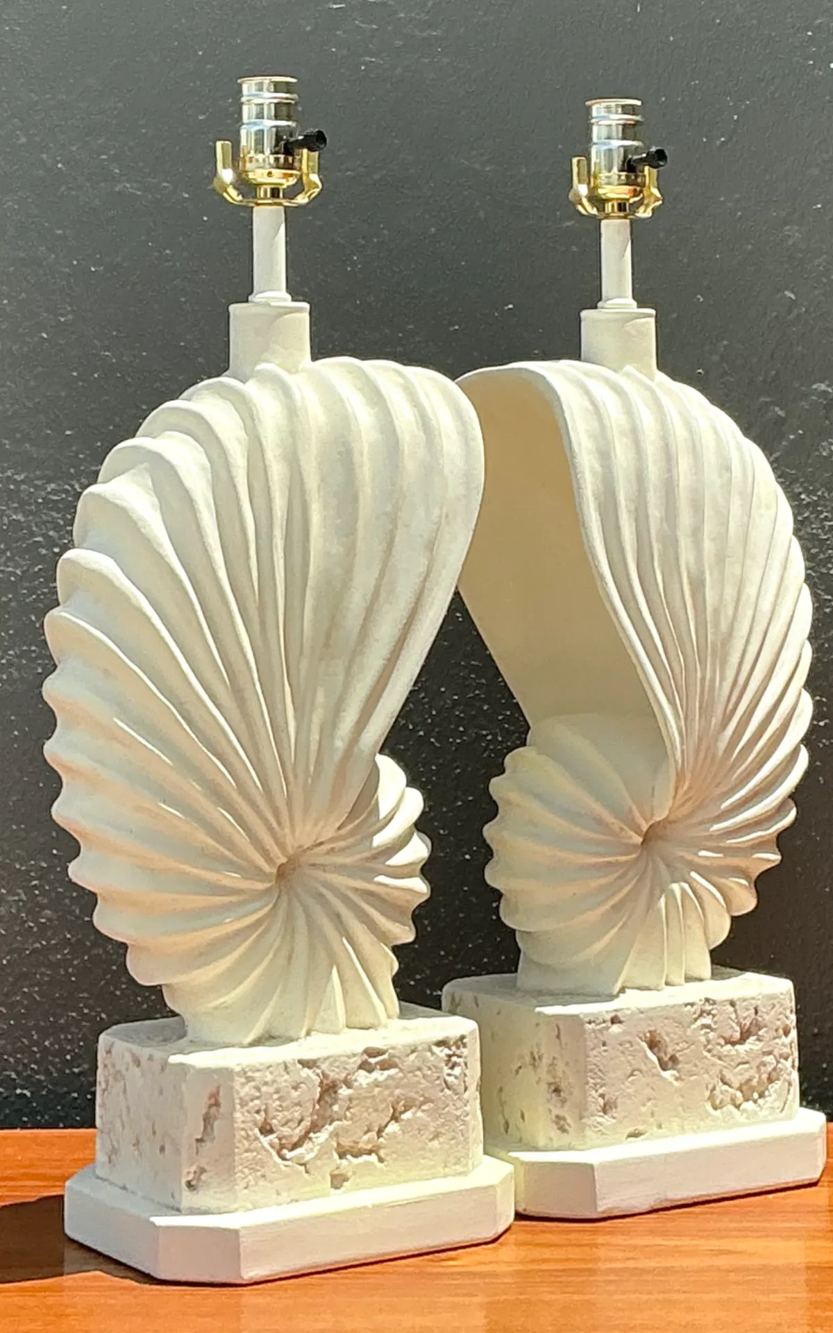 Vintage Plaster Shell Form Table Lamps - Pair — additional photo 5