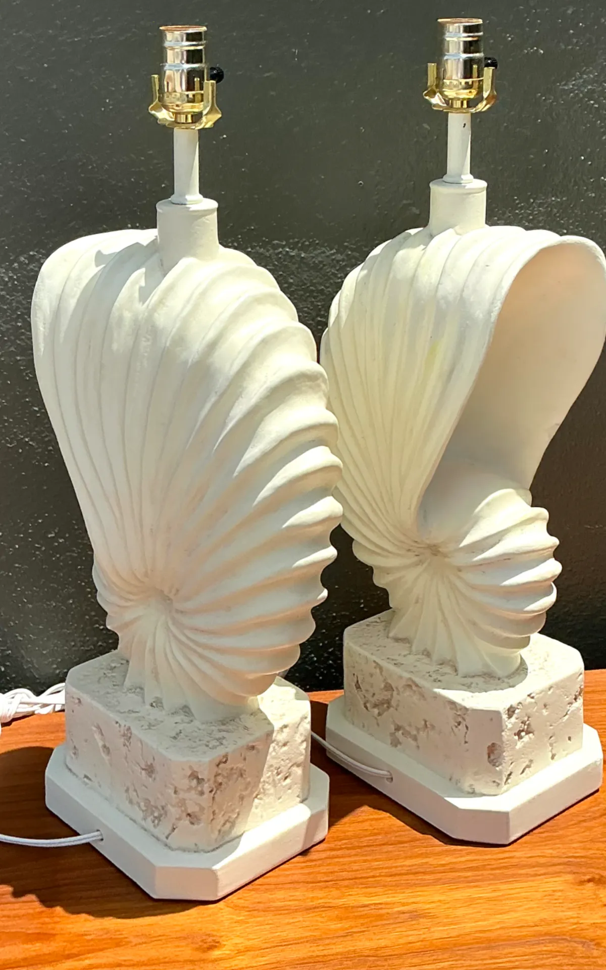 Vintage Plaster Shell Form Table Lamps - Pair — additional photo 3