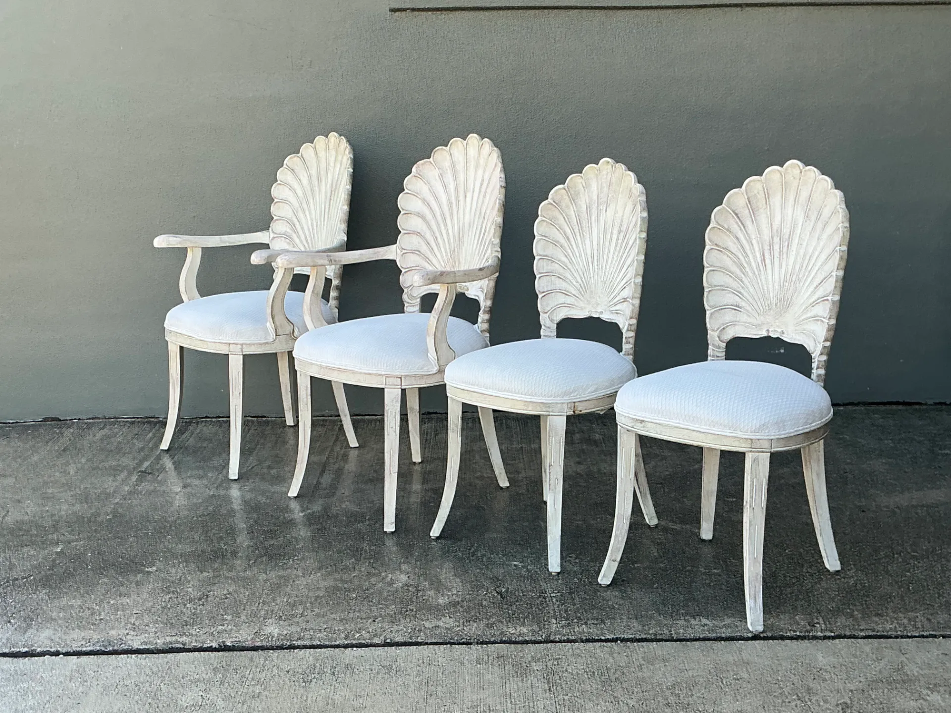 Vintage Carved Wood Shell Back Dining Chairs - Set Of 4 — additional photo 6