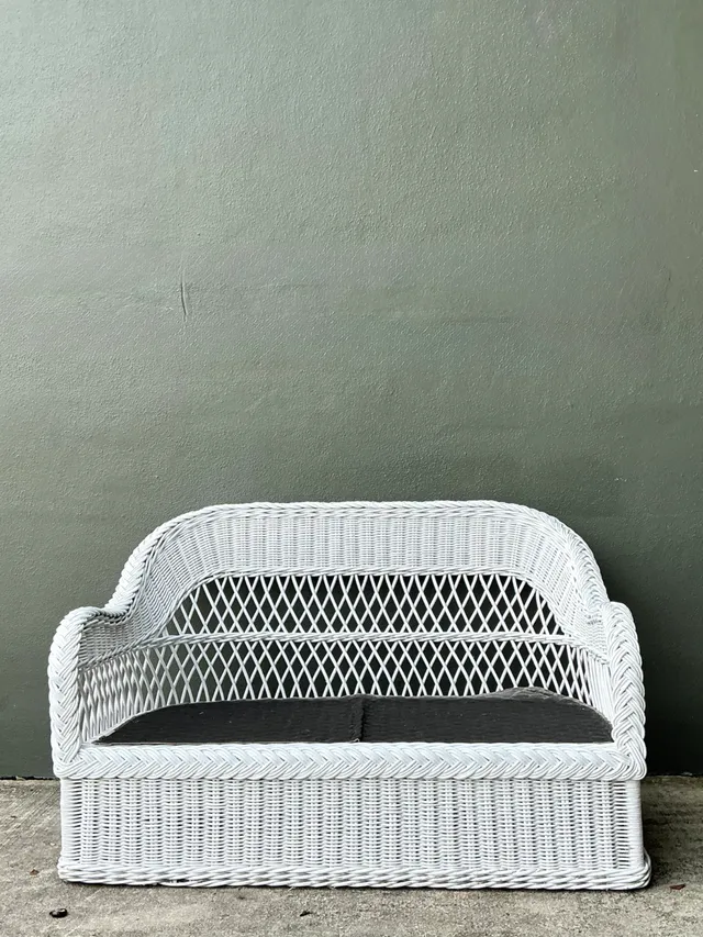 Vintage Lexington Braided White Rattan Love Seat — additional photo 2