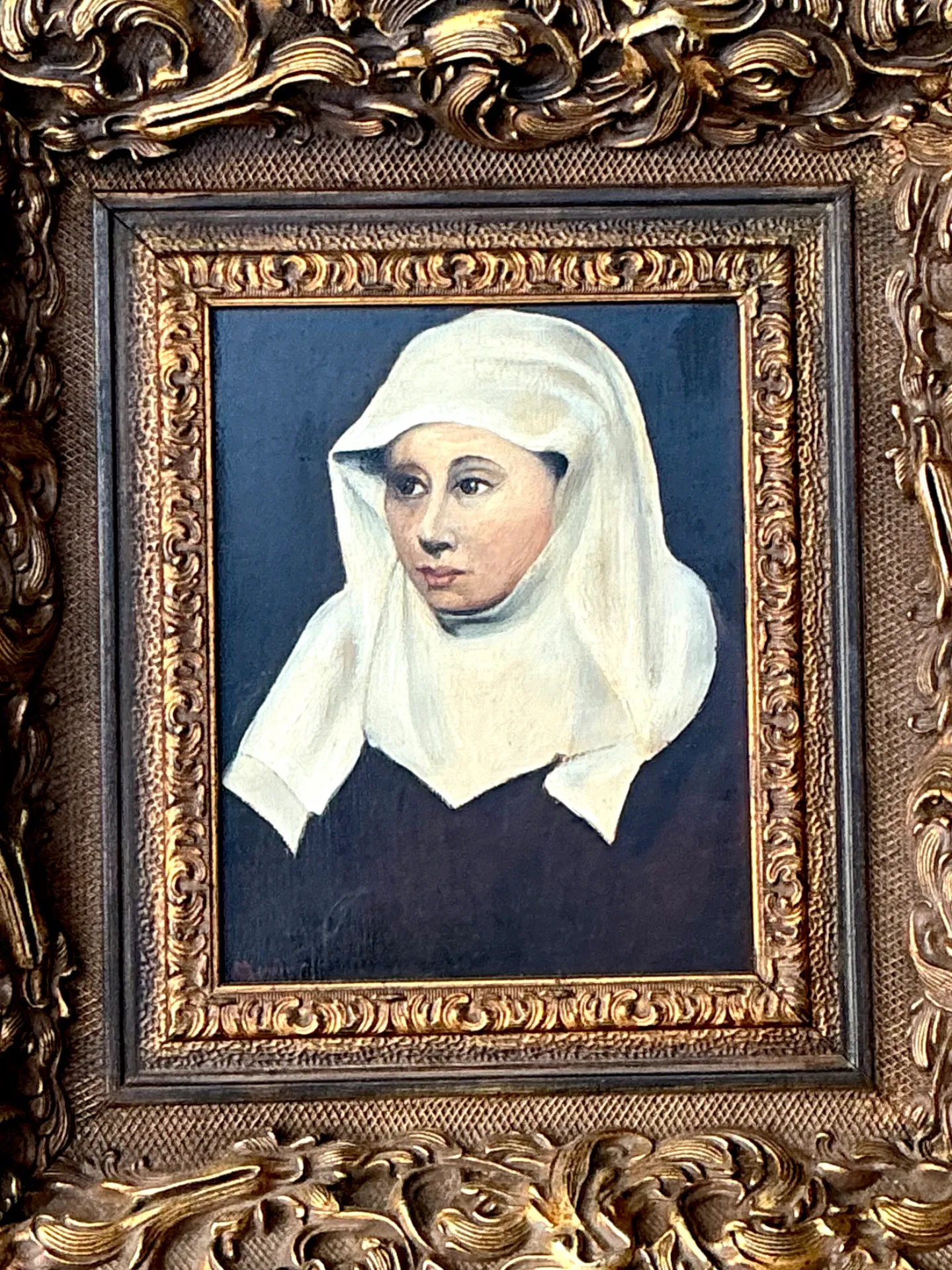 Vintage Framed Portrait Painting of a Woman — additional photo 3