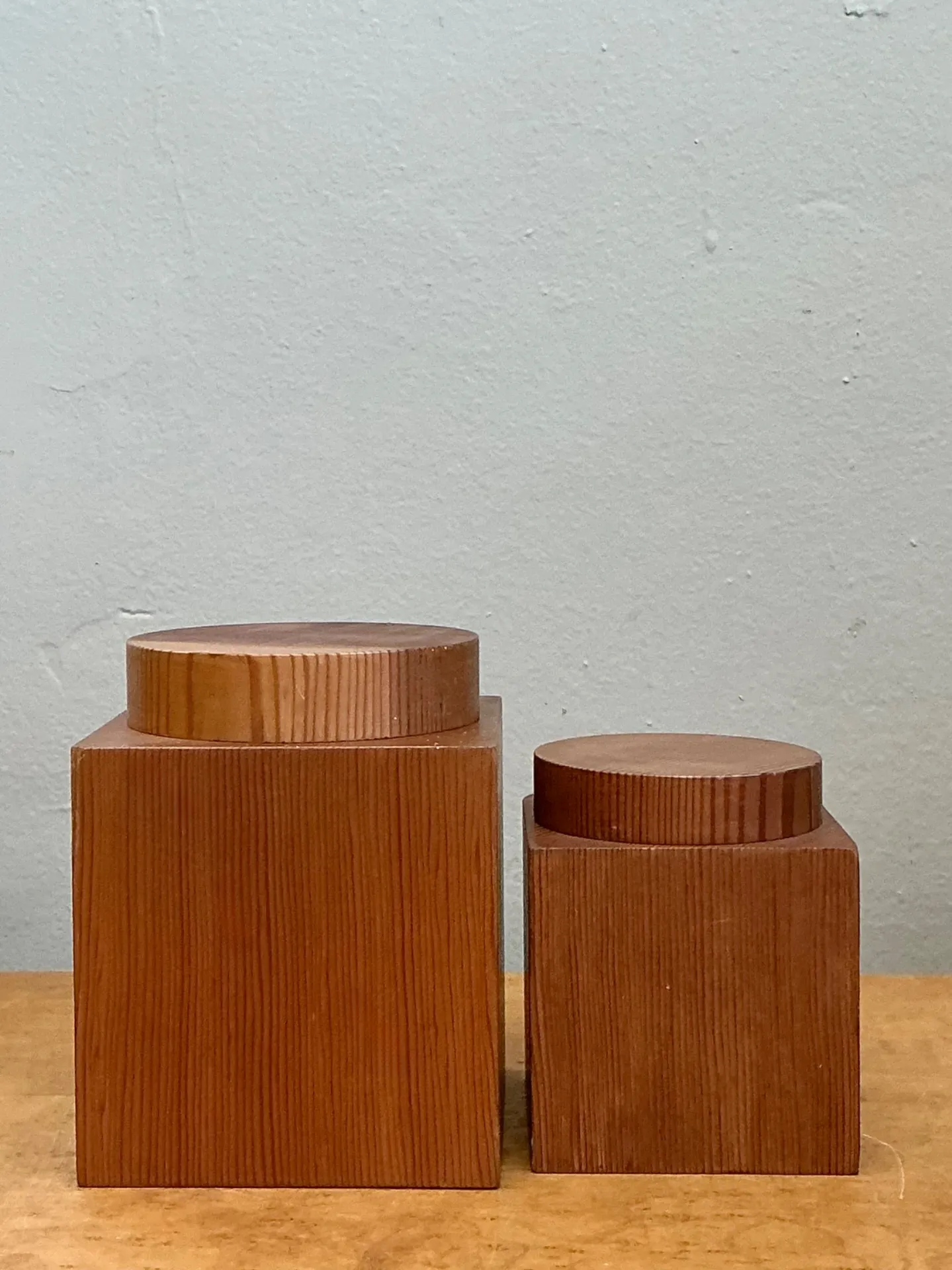 Vintage Square Wood Storage Boxes - Set of 2 — additional photo 1