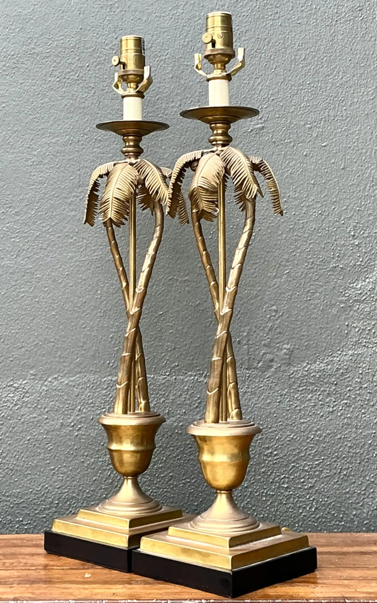 Vintage Palm Tree Brass Table Lamps - Pair — additional photo 2