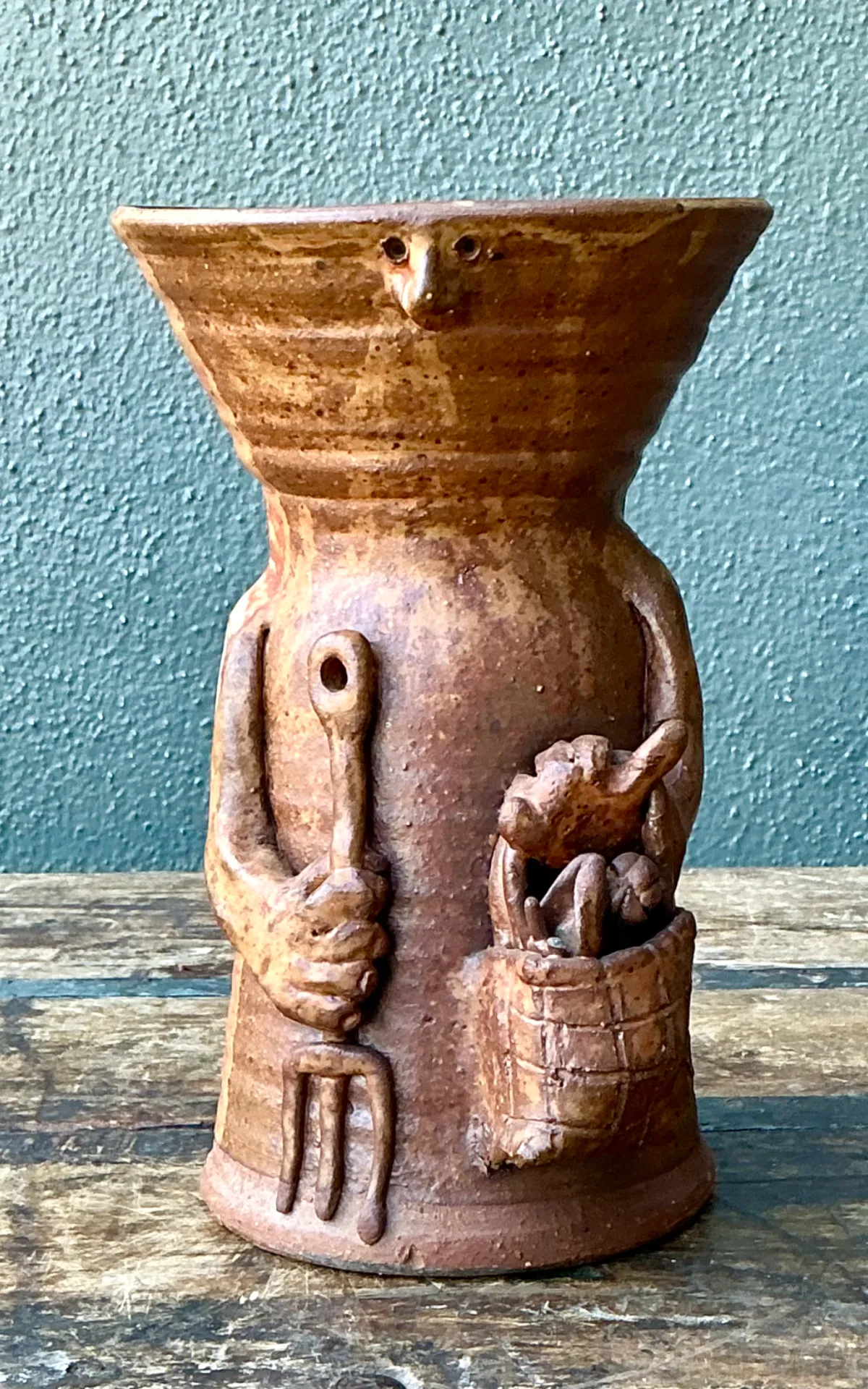 Vintage Handcrafted Ceramic Farmer Vase — additional photo 8