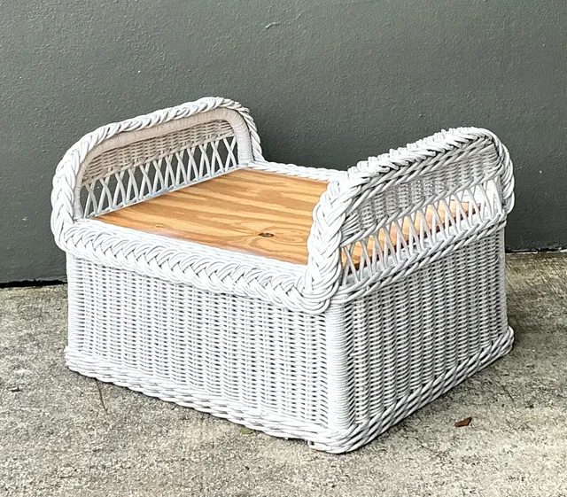 Vintage Braided White Rattan Ottoman — additional photo 8