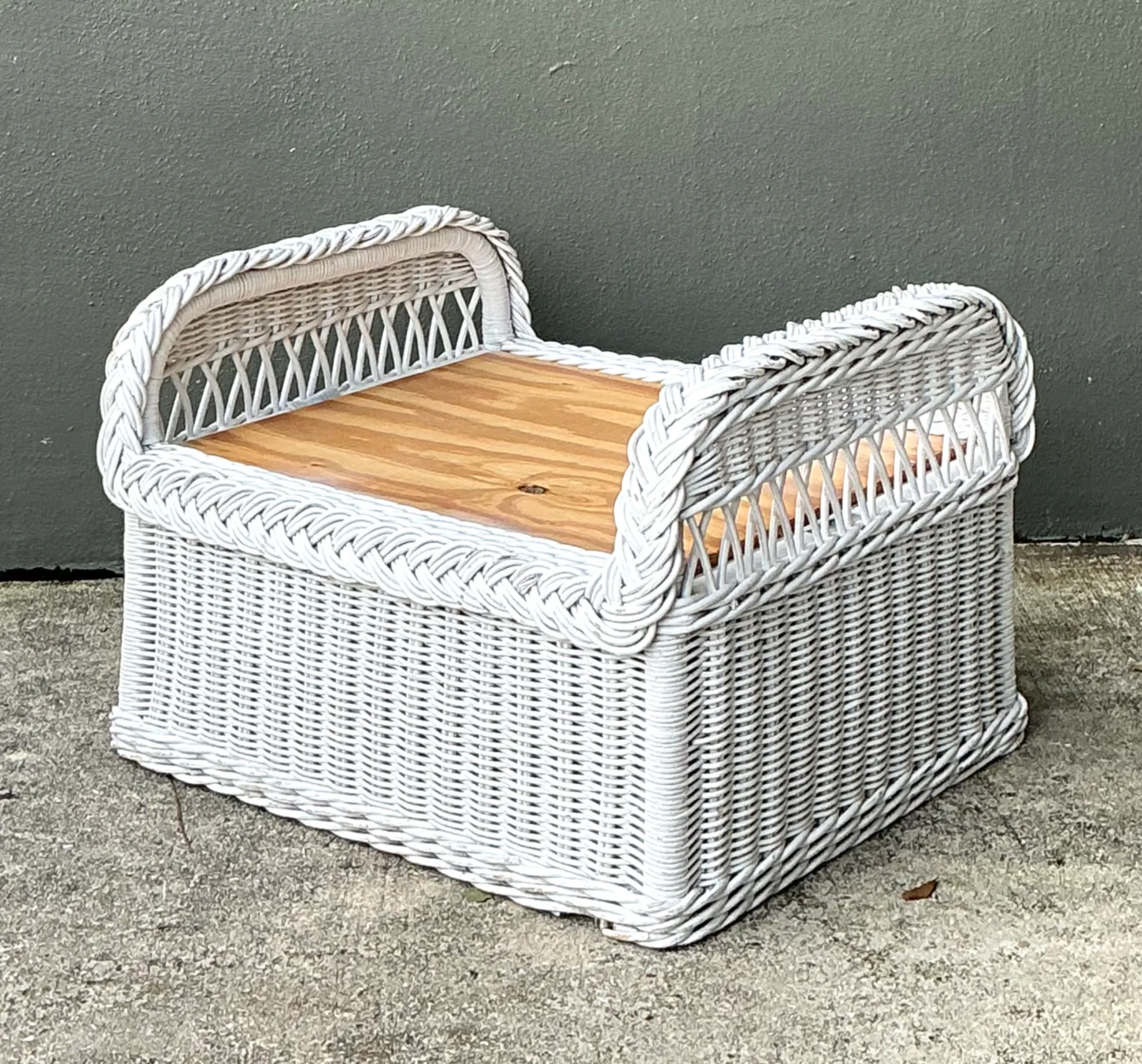 Vintage Braided White Rattan Ottoman — additional photo 6