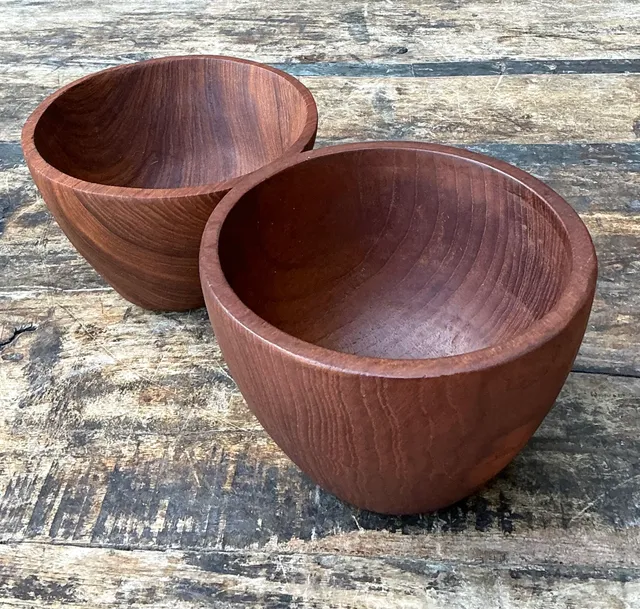 Vintage Mid-Century Teak Wood Serving Bowls — additional photo 3