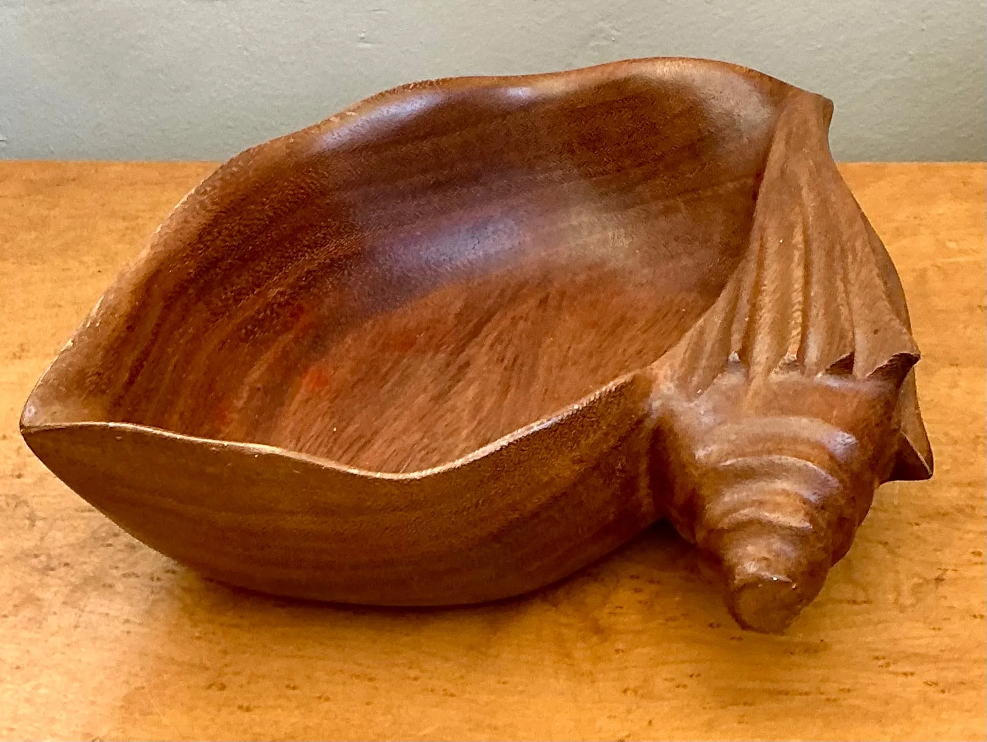 Vintage Carved Wood Shell Bowl — additional photo 5