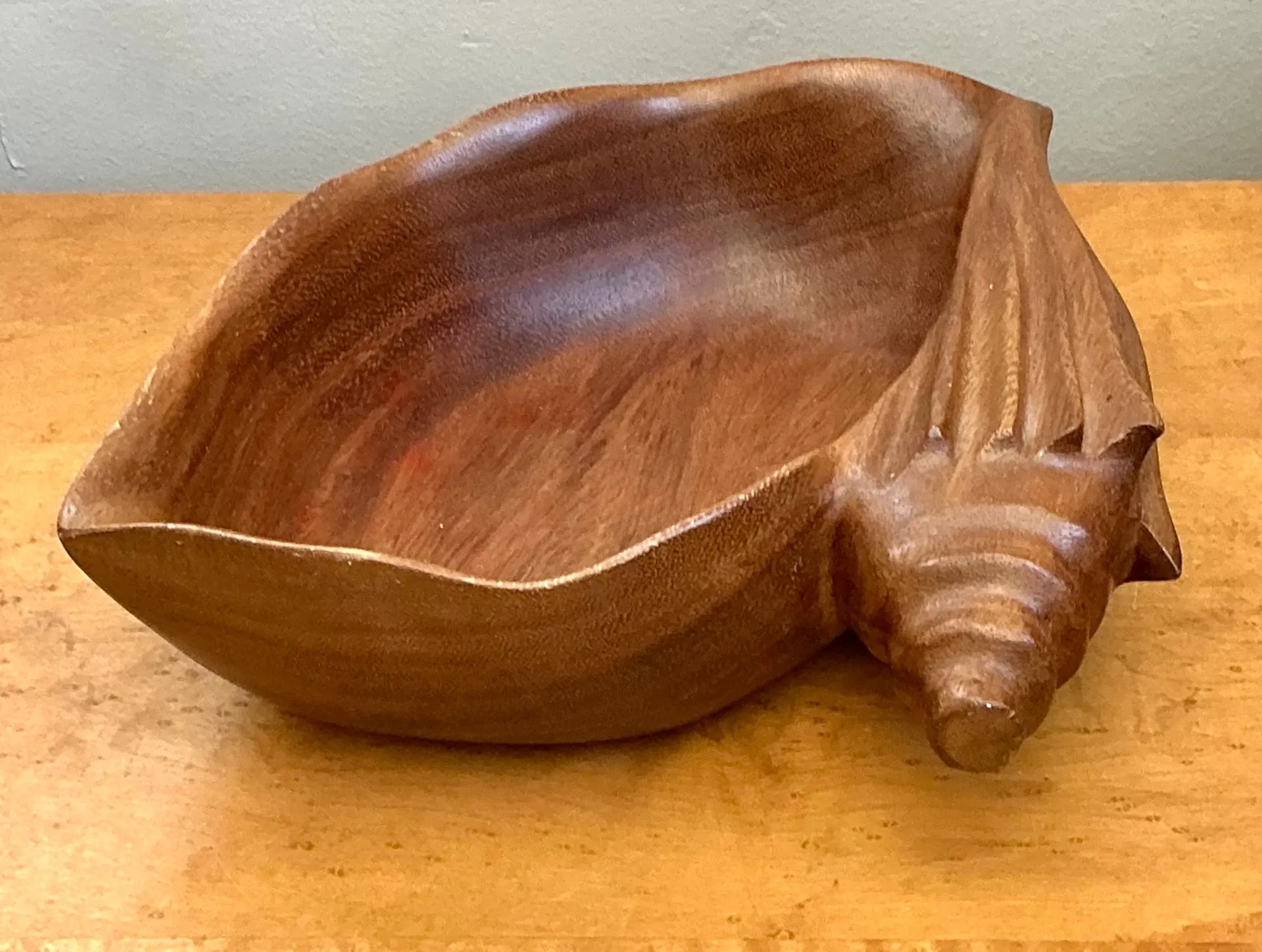 Vintage Carved Wood Shell Bowl — additional photo 1