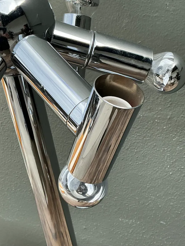 Vintage Modernist Chrome Table Lamp After Robert Sonneman — additional photo 6