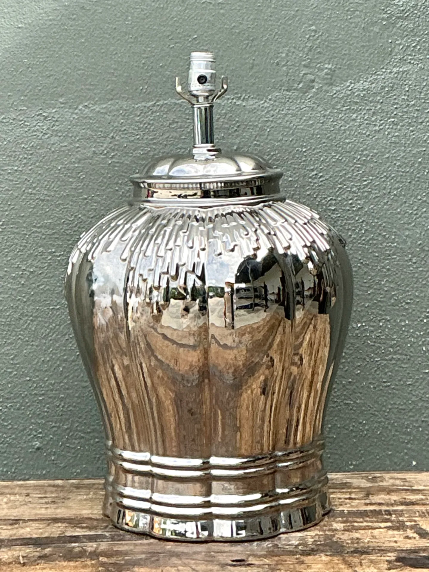 Vintage Silver Mirror Finish Glazed Ceramic Lamp — additional photo 5
