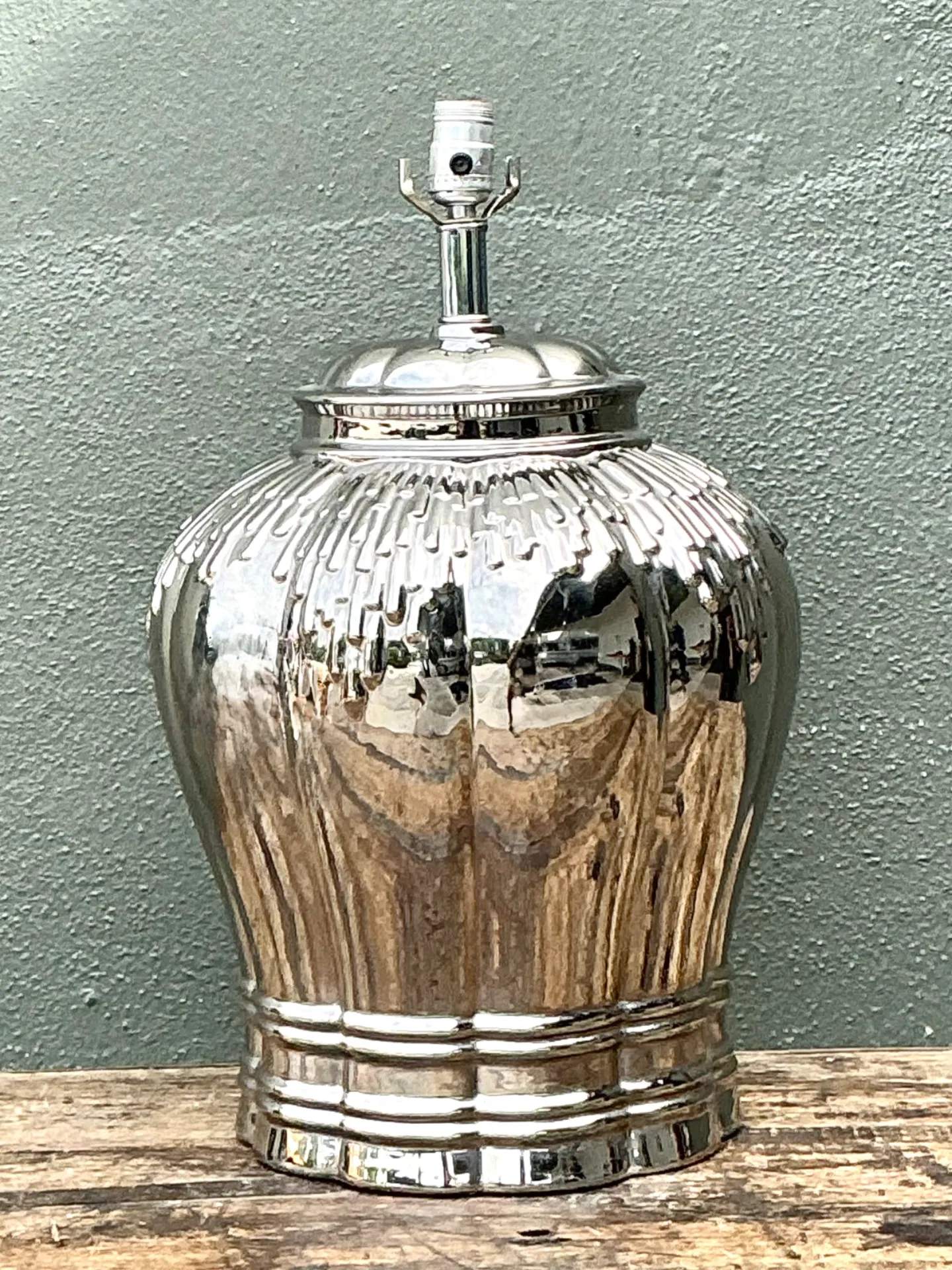 Vintage Silver Mirror Finish Glazed Ceramic Lamp — additional photo 6