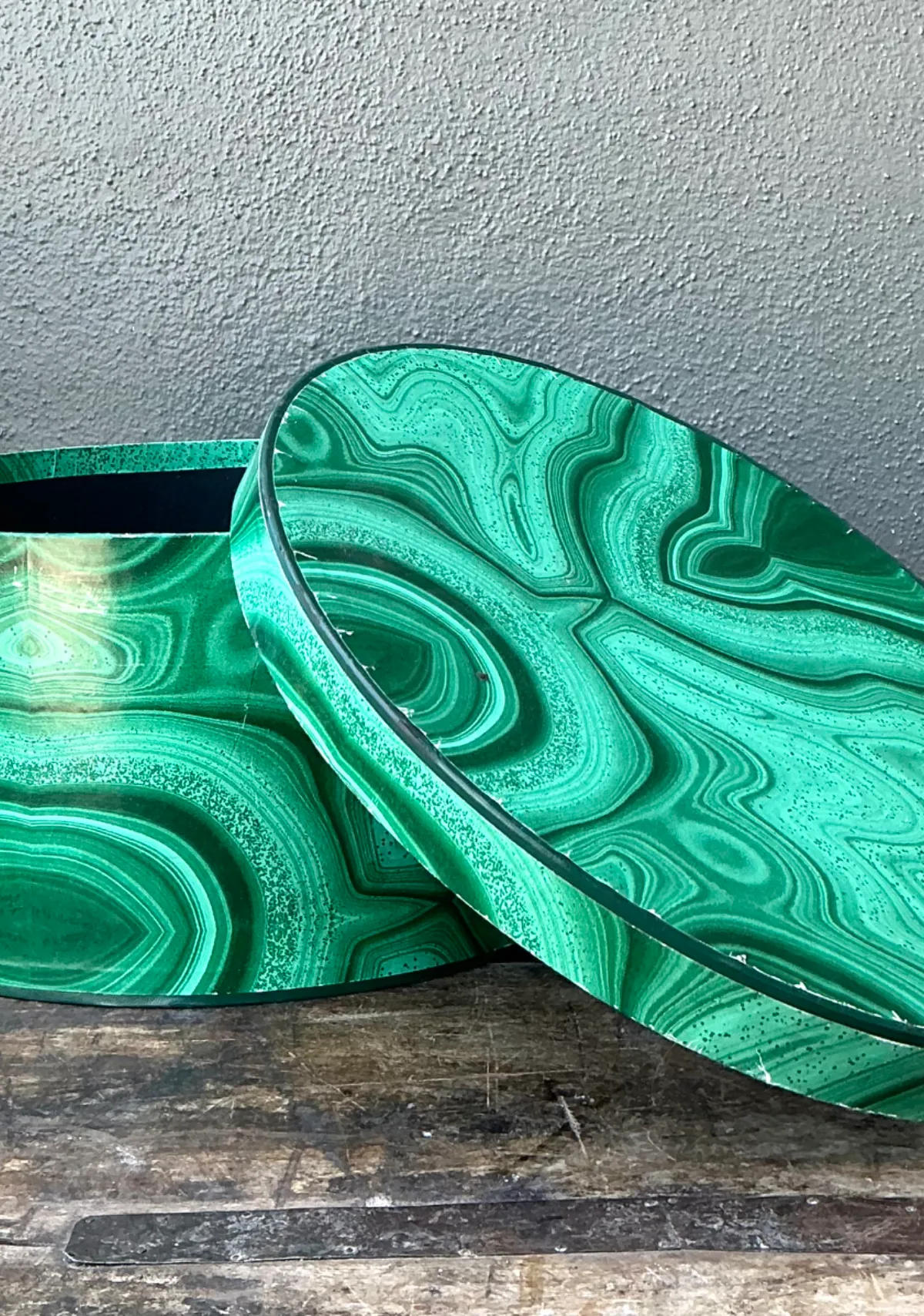 Vintage Green Malachite-Style Decorative Hat Box — additional photo 5