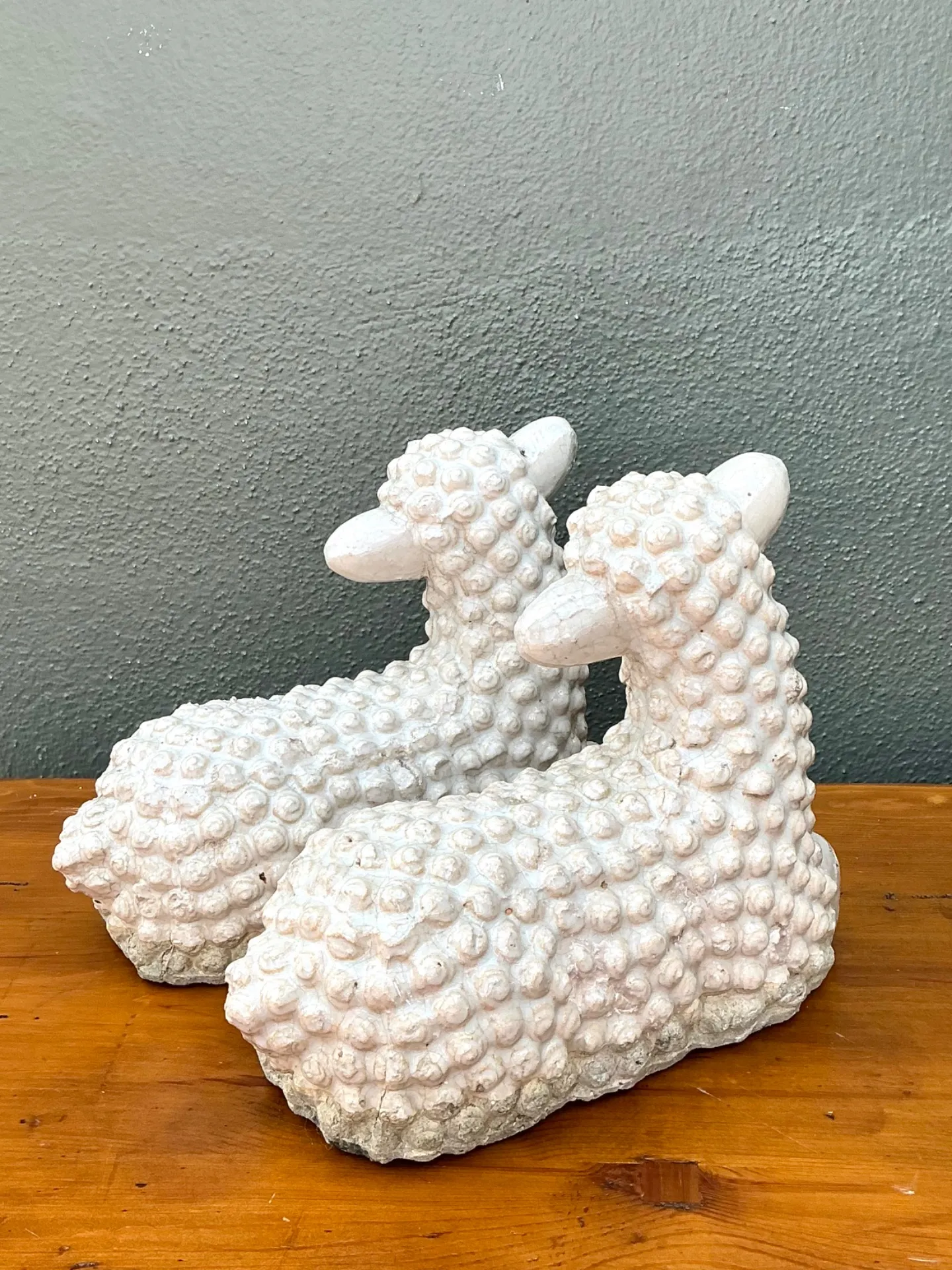 Vintage Sheep Figurines in Ceramic - Set of 2 — additional photo 7