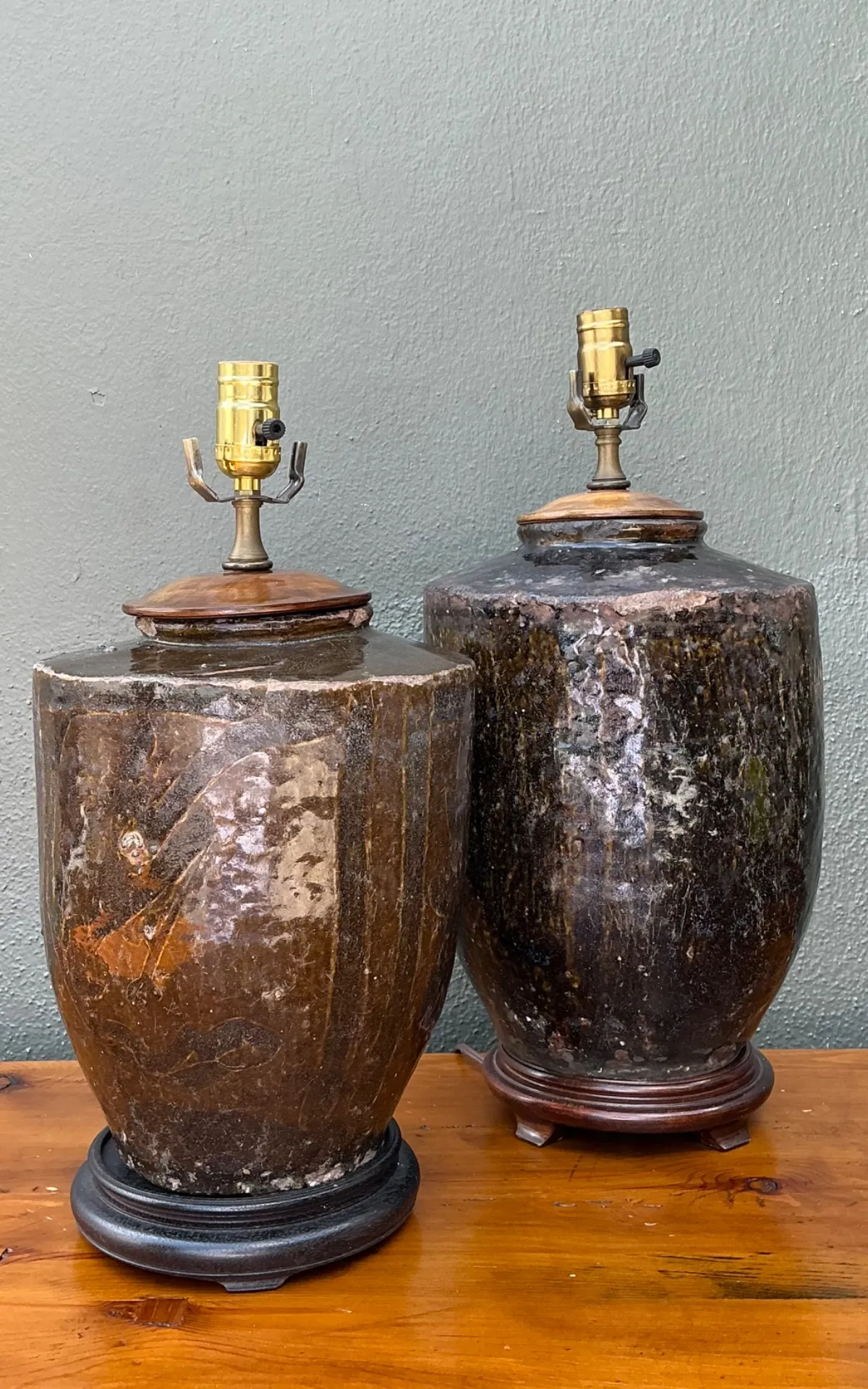 Vintage Boho Glazed Ceramic Lamps - Set Of 2 - Interior view