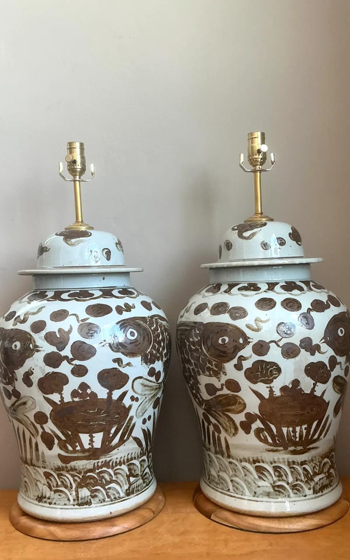 Vintage Hand-Painted Ceramic Ginger Jar Lamps - Pair — additional photo 2