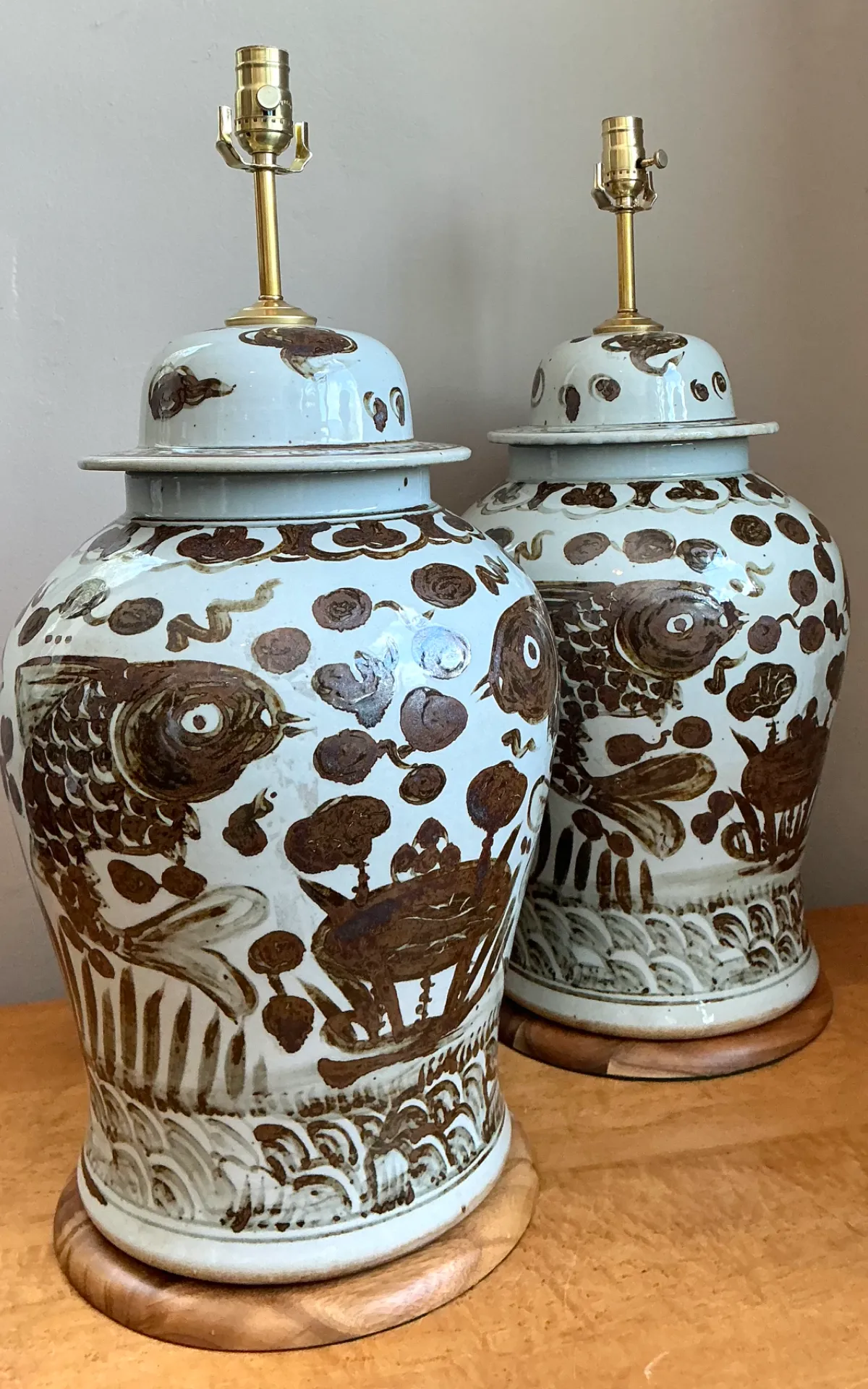 Vintage Hand-Painted Ceramic Ginger Jar Lamps - Pair — additional photo 1