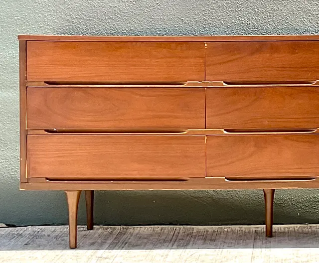 Vintage MCM Danish Teak Nine-Drawer Dresser — additional photo 8