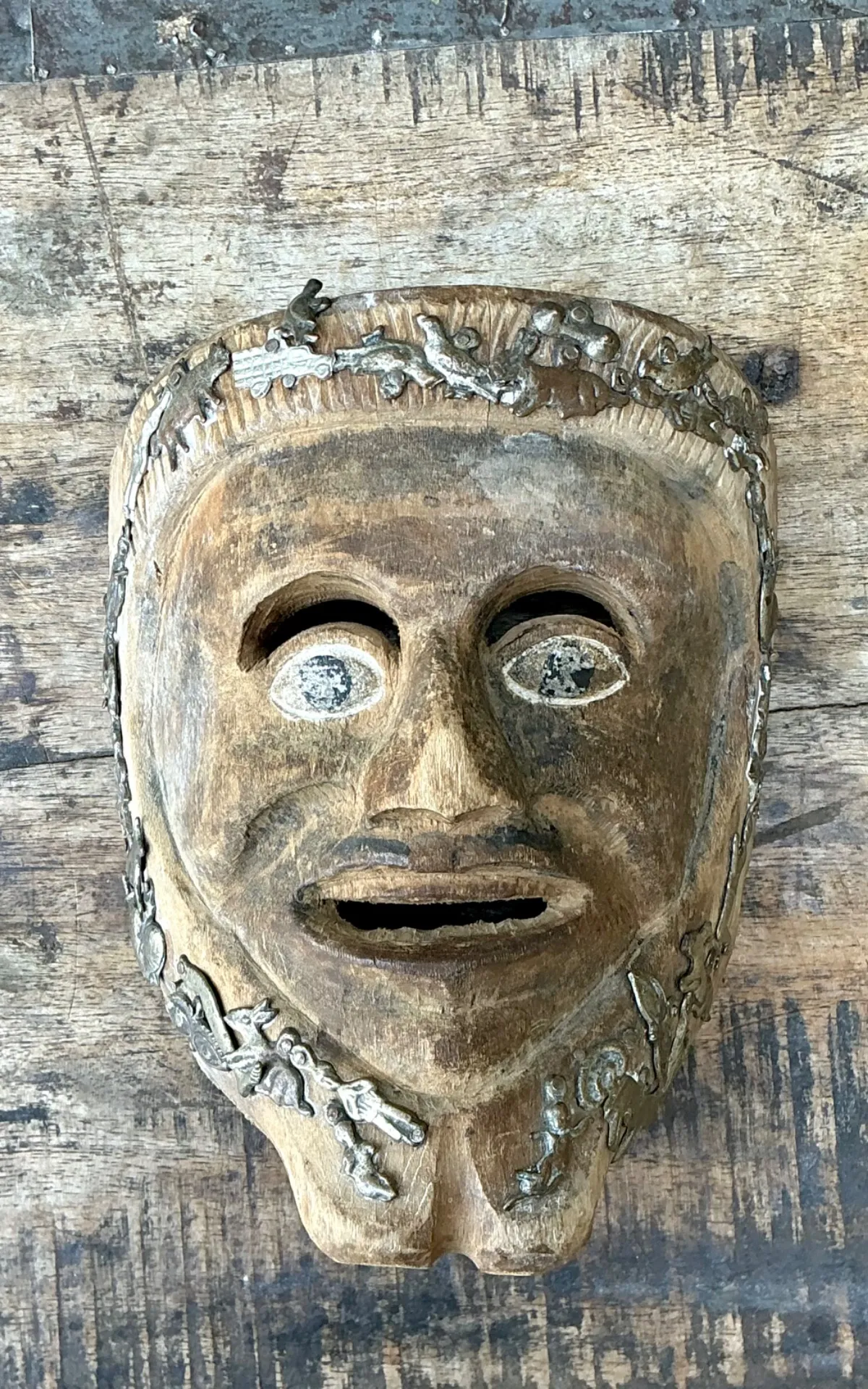 Vintage Tribal Sacred Charms Carved Wood Mask — additional photo 5