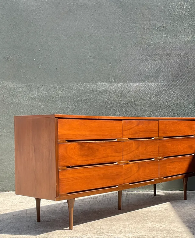 Vintage MCM Danish Teak Nine-Drawer Dresser — additional photo 7