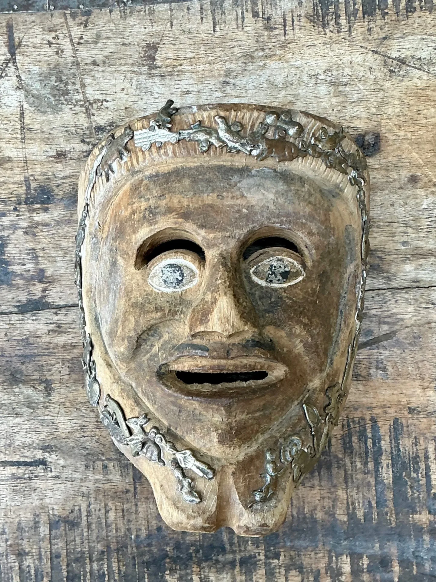 Vintage Tribal Sacred Charms Carved Wood Mask — additional photo 6