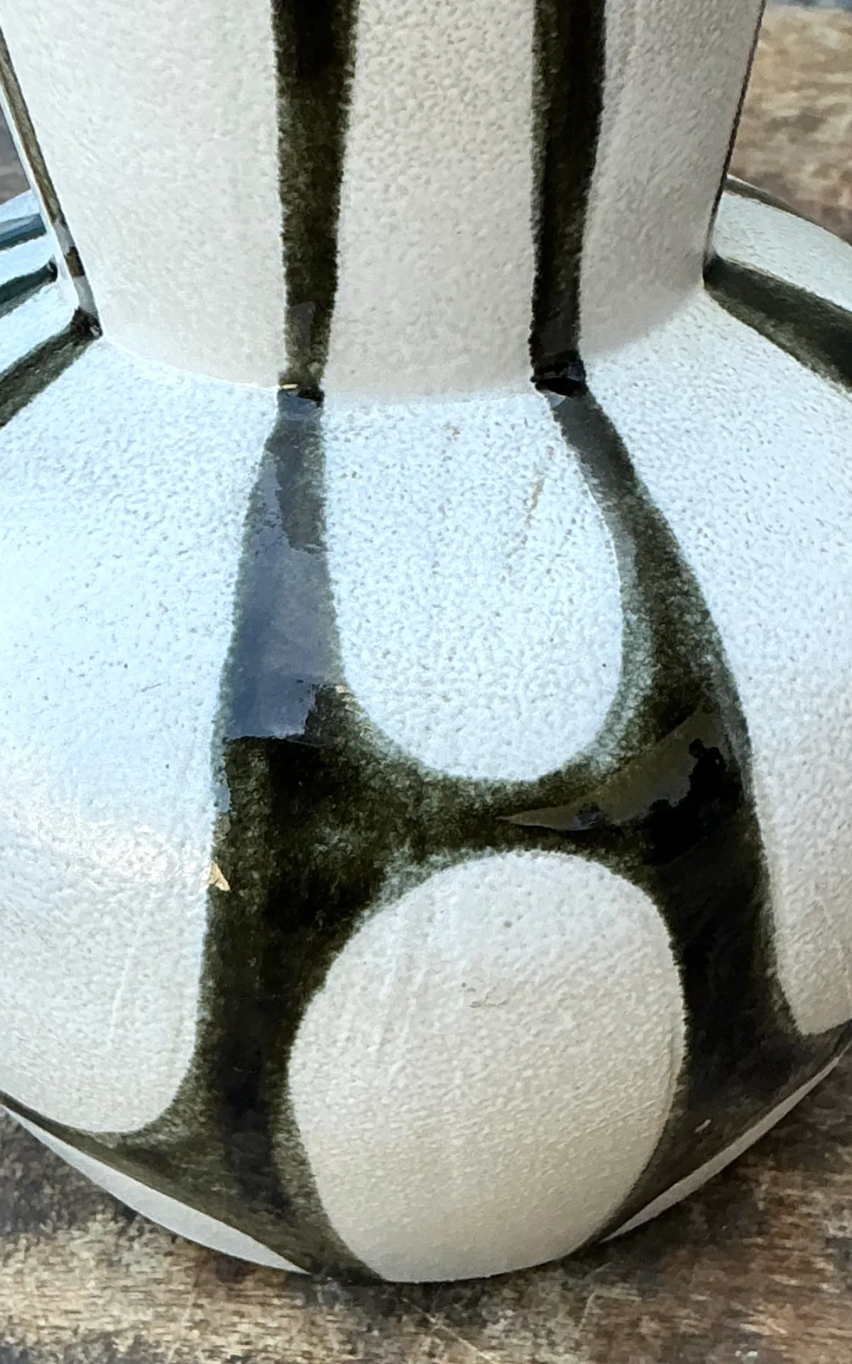 Vintage Abstract Design Ceramic Vase — additional photo 5