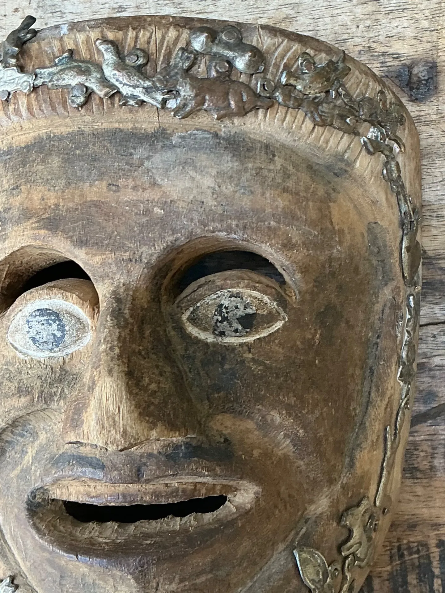 Vintage Tribal Sacred Charms Carved Wood Mask — additional photo 4