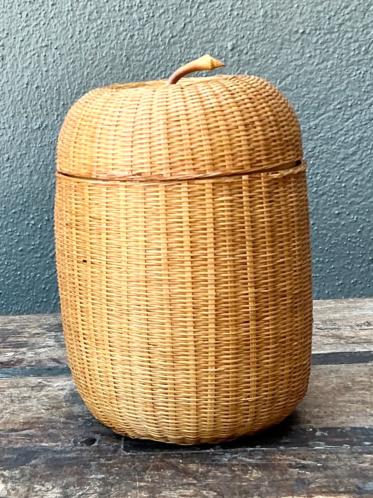 Vintage Woven Rattan Lidded Basket — additional photo 5