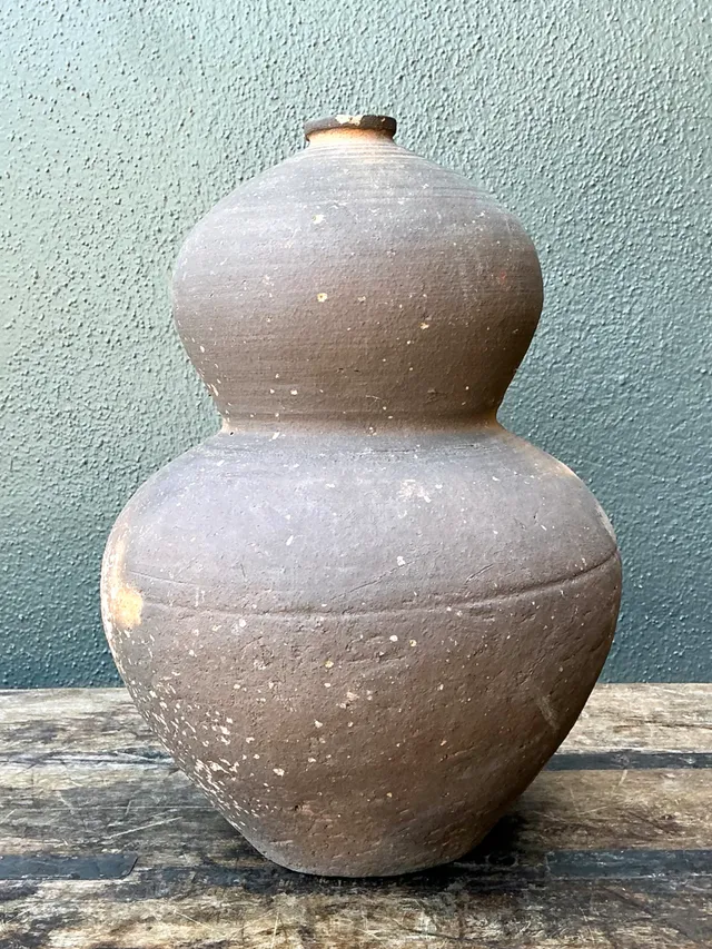 Vintage Double Gourd Ceramic Vase — additional photo 1