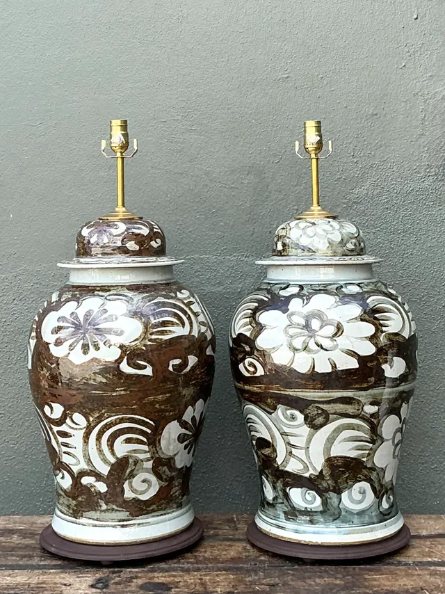 Vintage Monumental Hand-Painted Ceramic Ginger Jar Lamps - Pair — additional photo 2