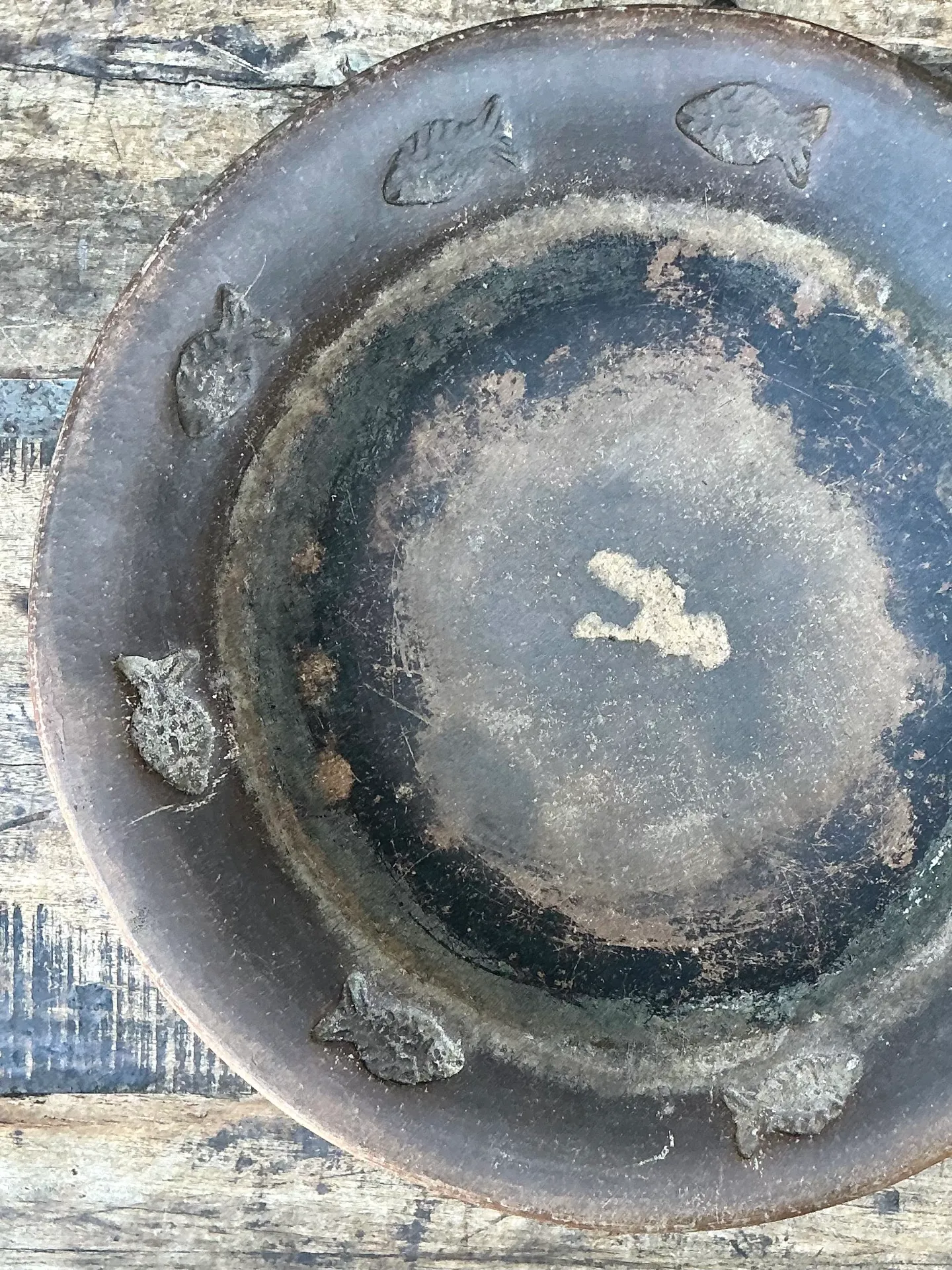Vintage Rustic Ceramic Fish Plate — additional photo 2