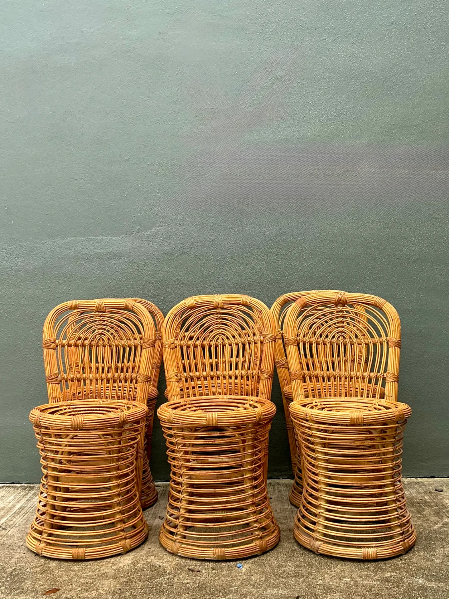 Vintage Rattan Dining Chairs - Set of 6 — additional photo 3