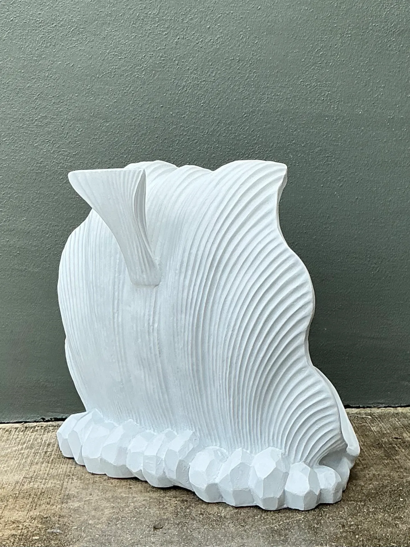 Vintage White Clam Shell Table Pedestals - Pair — additional photo 2