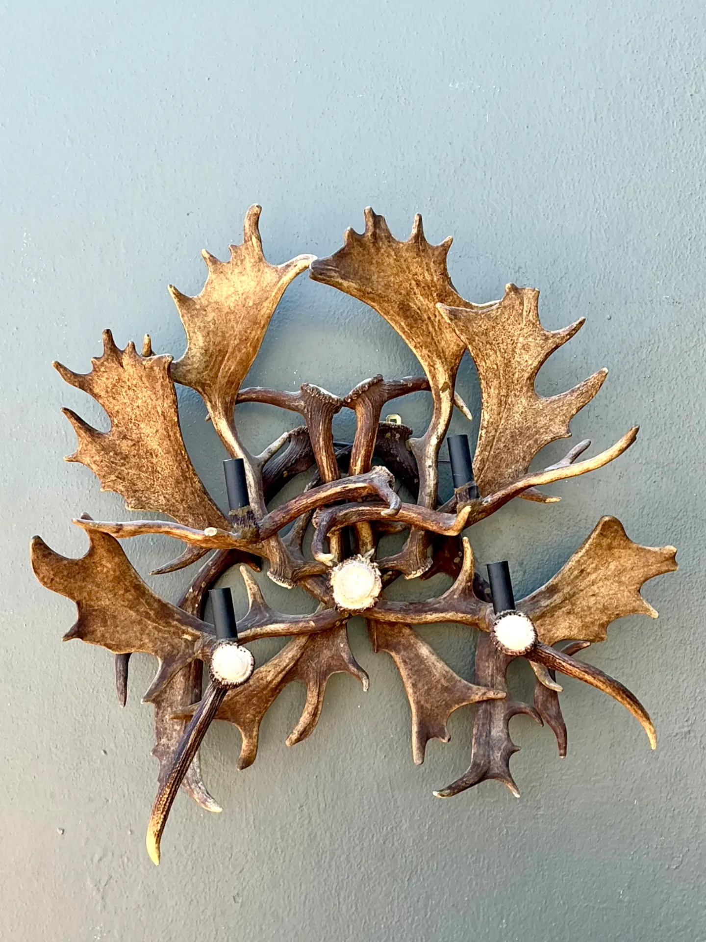 Vintage Monumental Antler and Metal Wall Sconce — additional photo 8