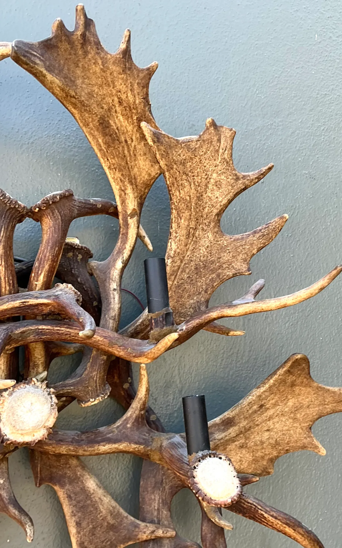Vintage Monumental Antler and Metal Wall Sconce — additional photo 4
