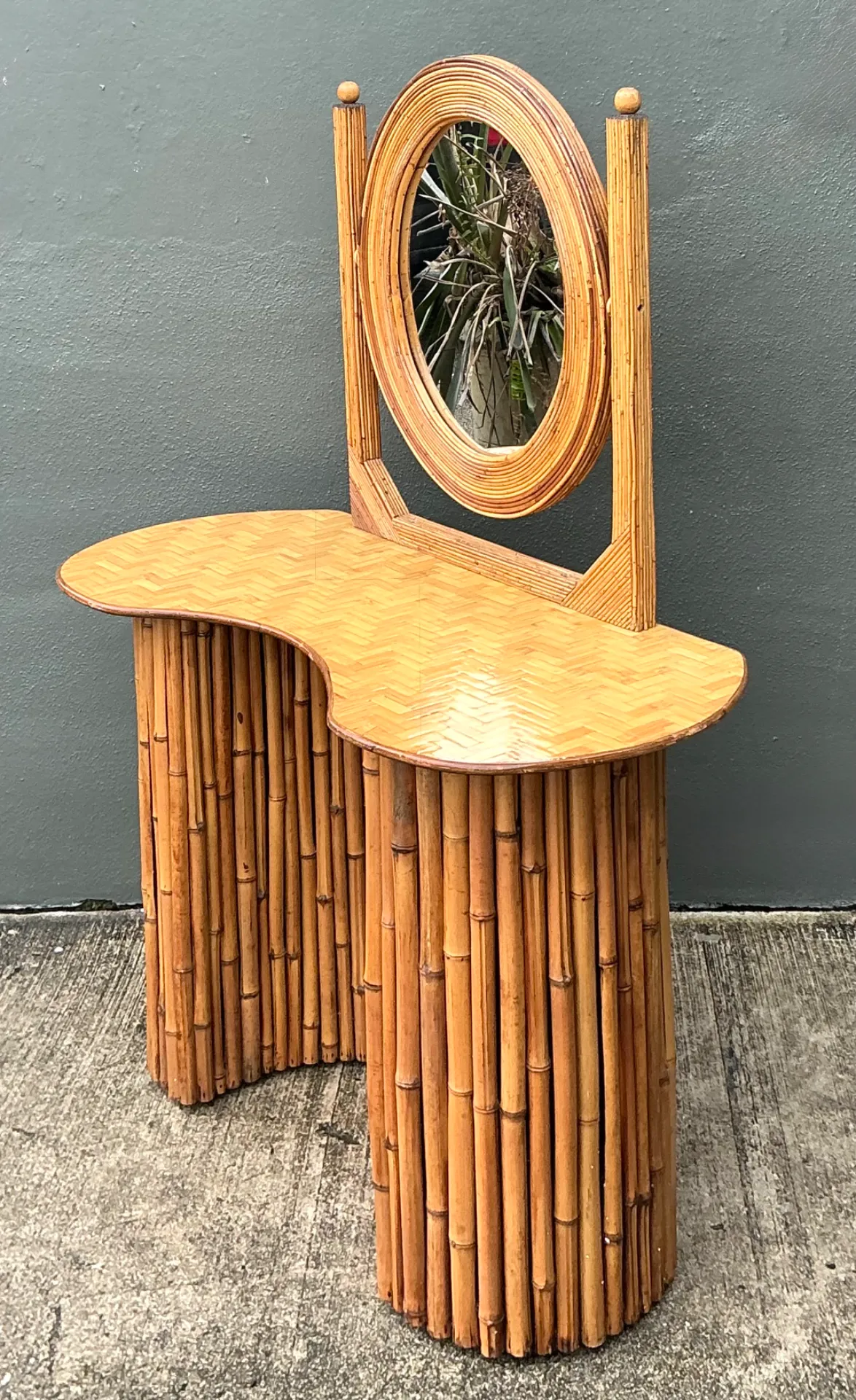 Vintage Pencil Reed And Bamboo Vanity With Mirrored Glass — additional photo 7