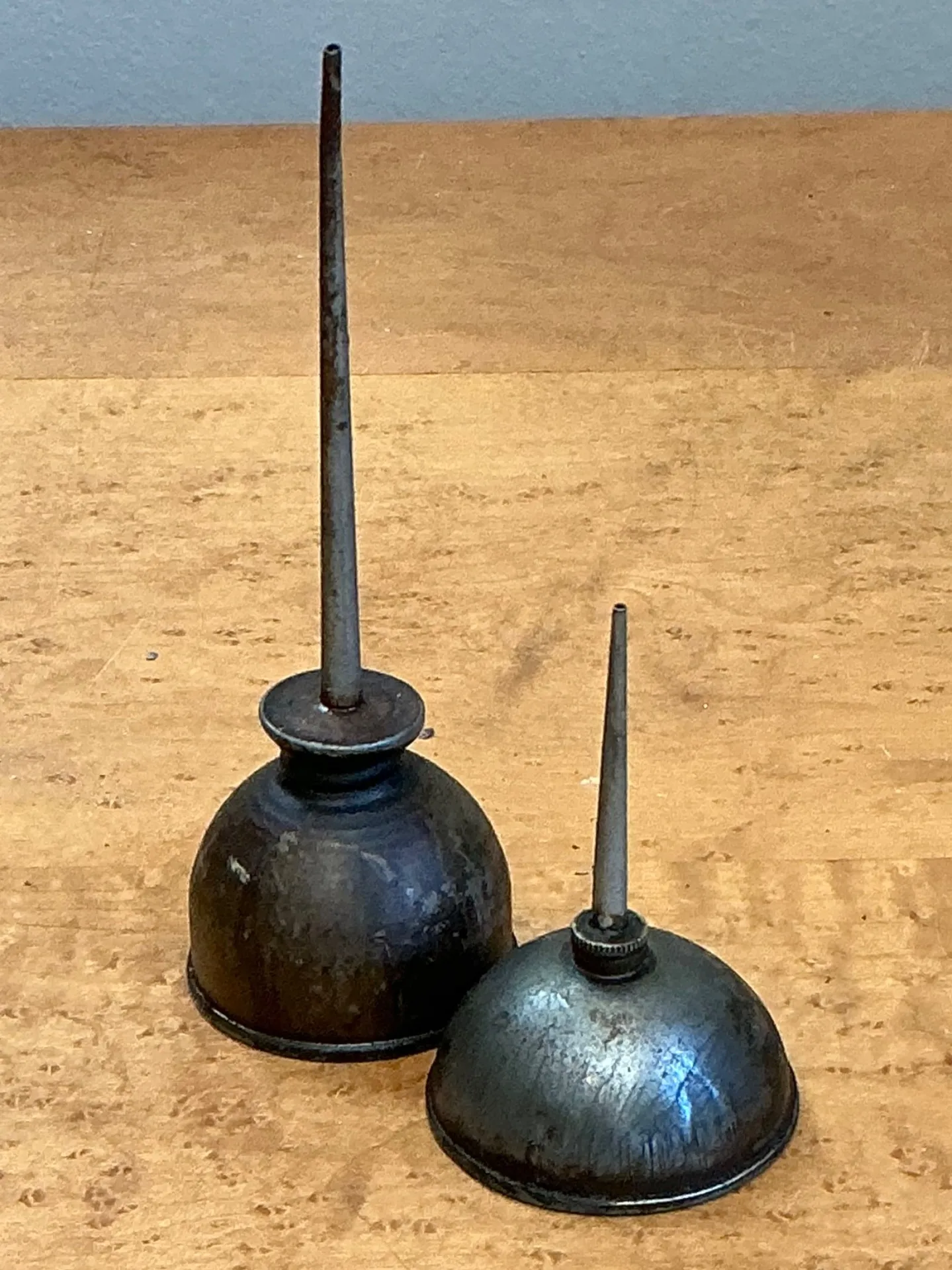 Vintage Metal Oil Cans - Pair — additional photo 4