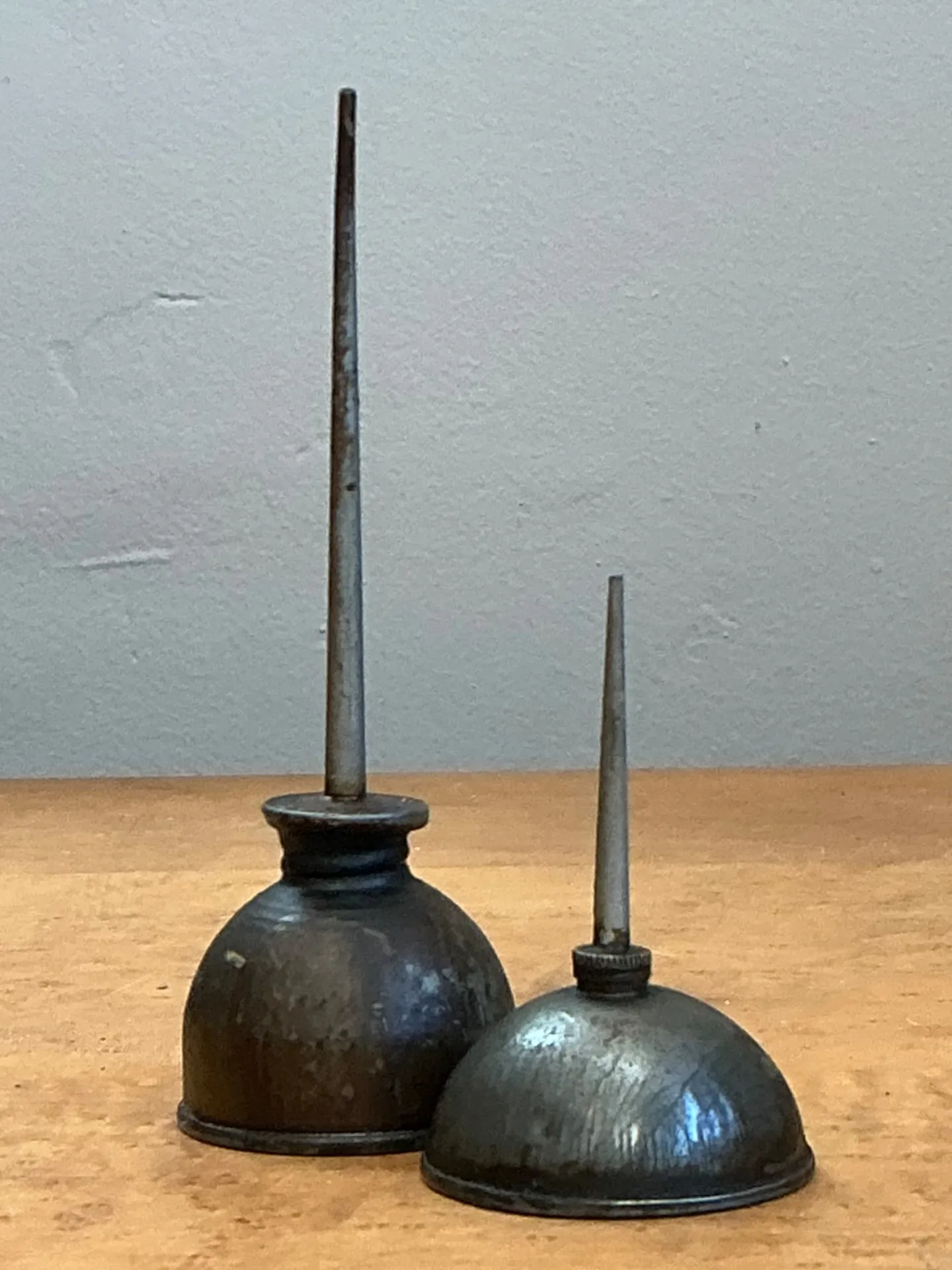 Vintage Metal Oil Cans - Pair — additional photo 2