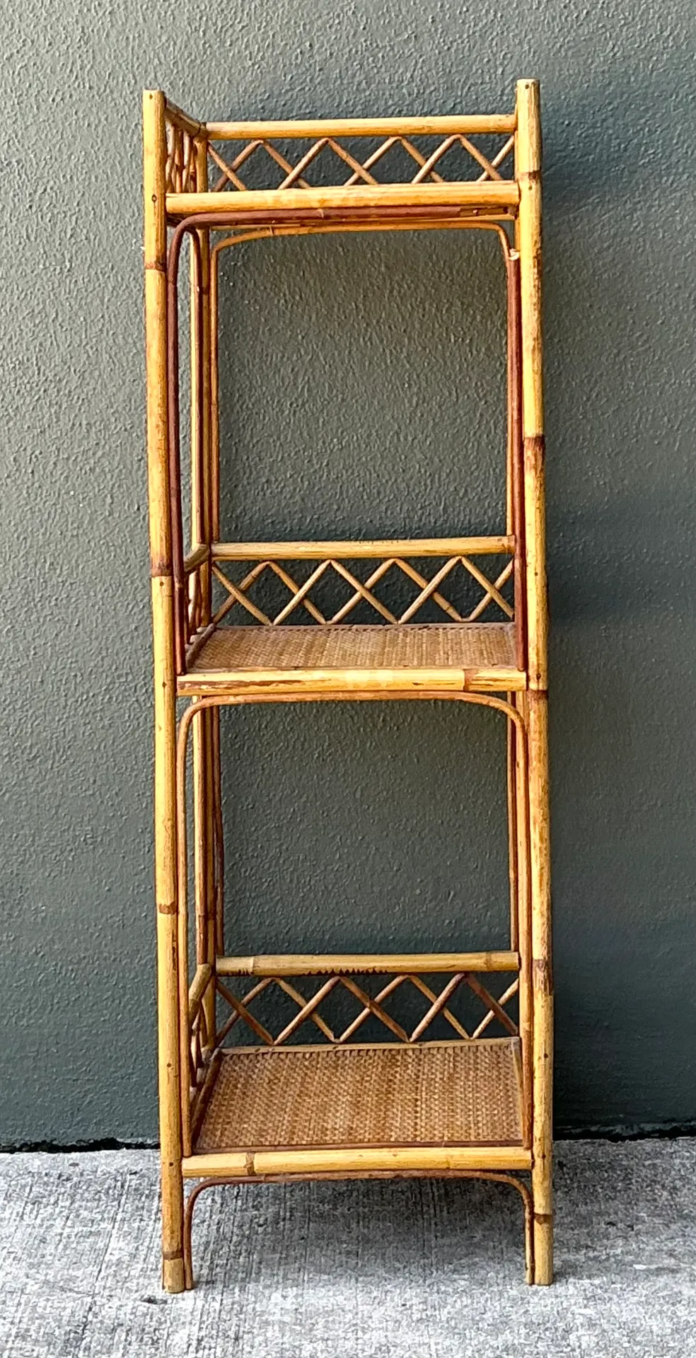 Vintage Rattan Three-Tier Shelf — additional photo 3
